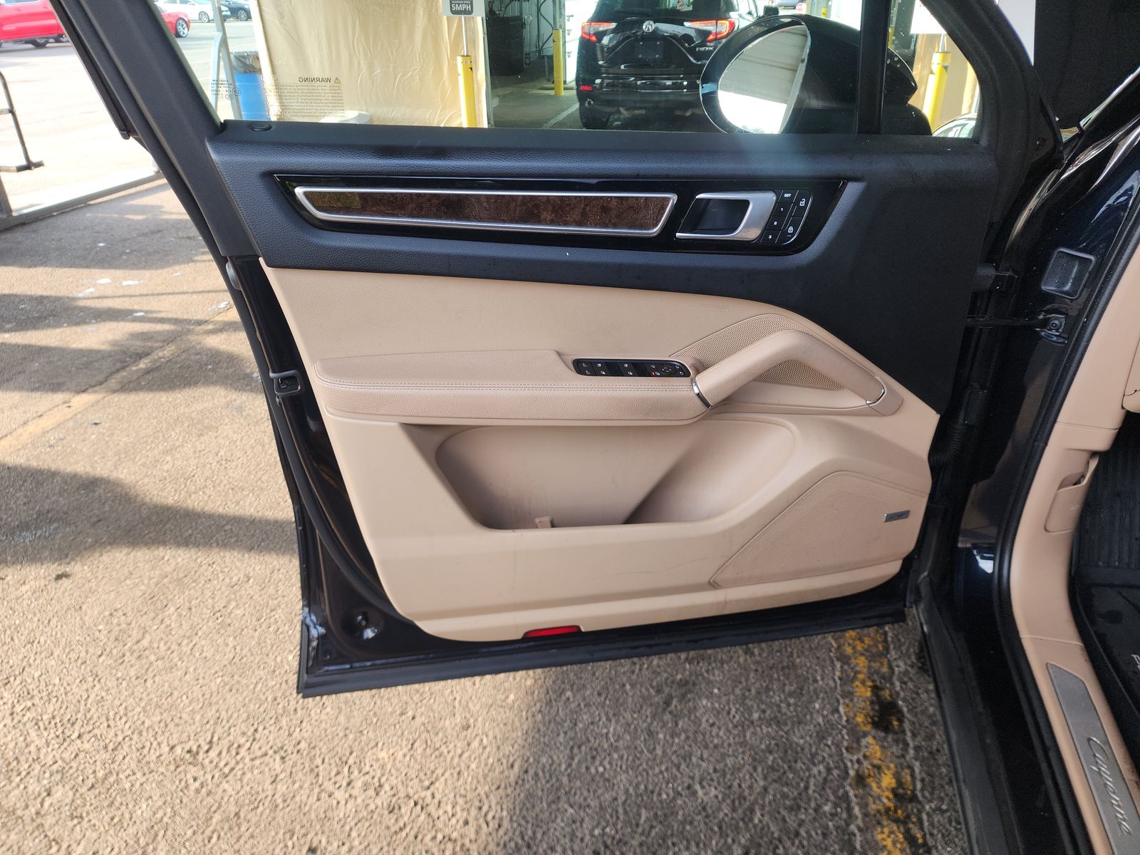 2022 Porsche Cayenne Base AWD