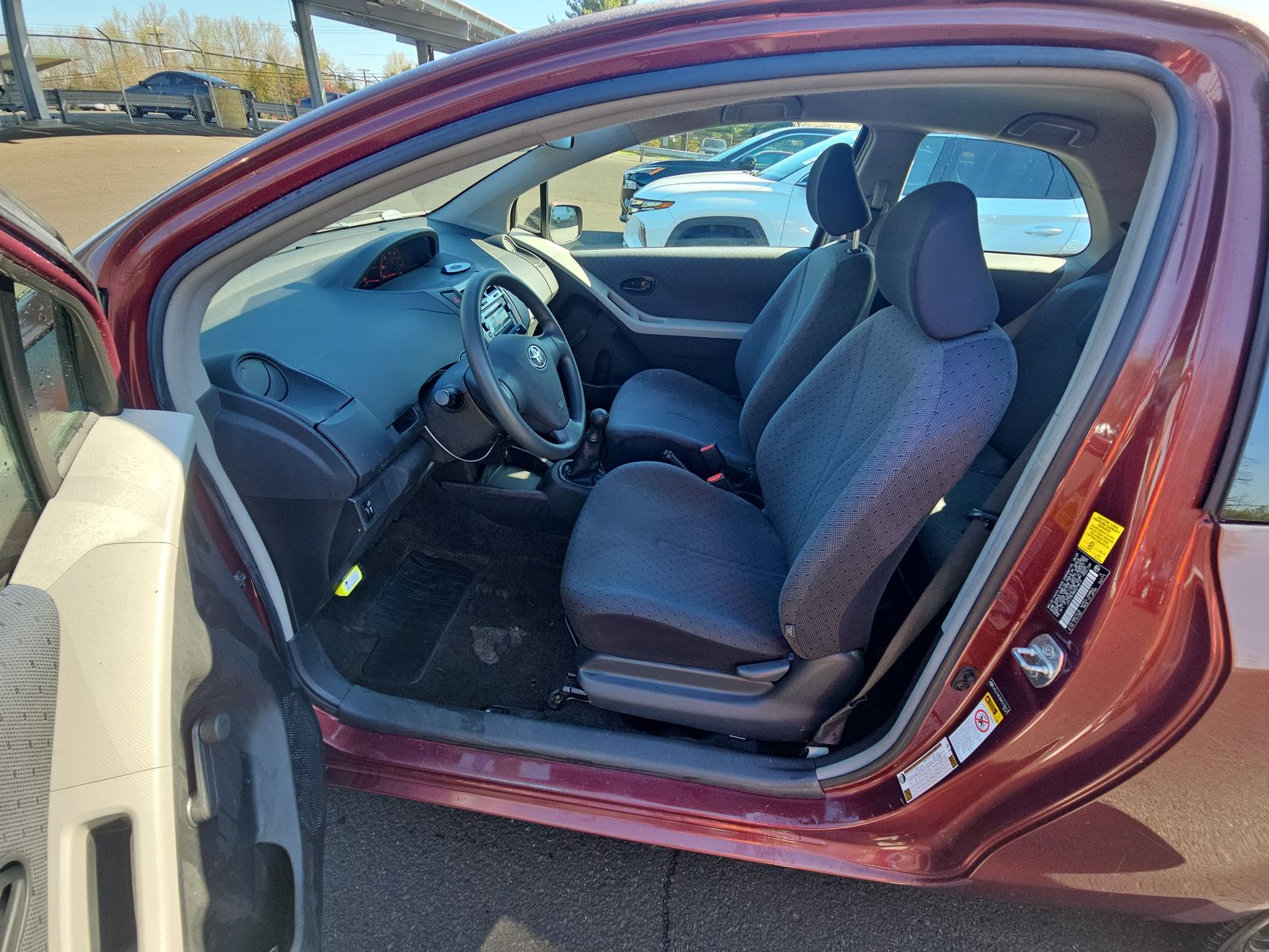 2010 Toyota Yaris Base FWD