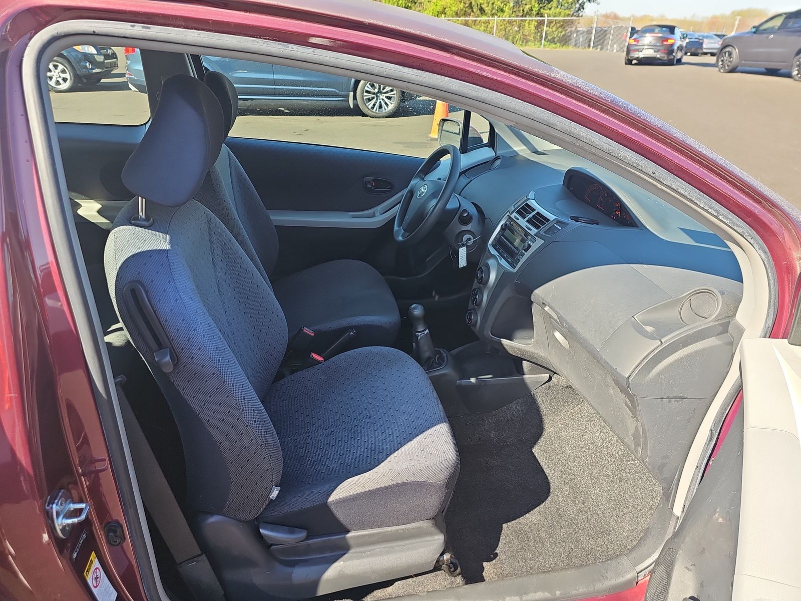 2010 Toyota Yaris Base FWD