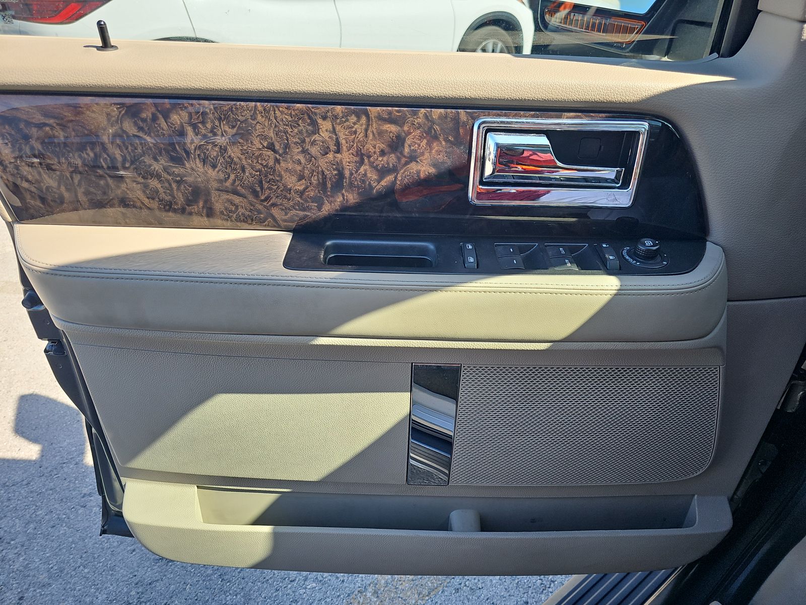 2017 Lincoln Navigator Select RWD