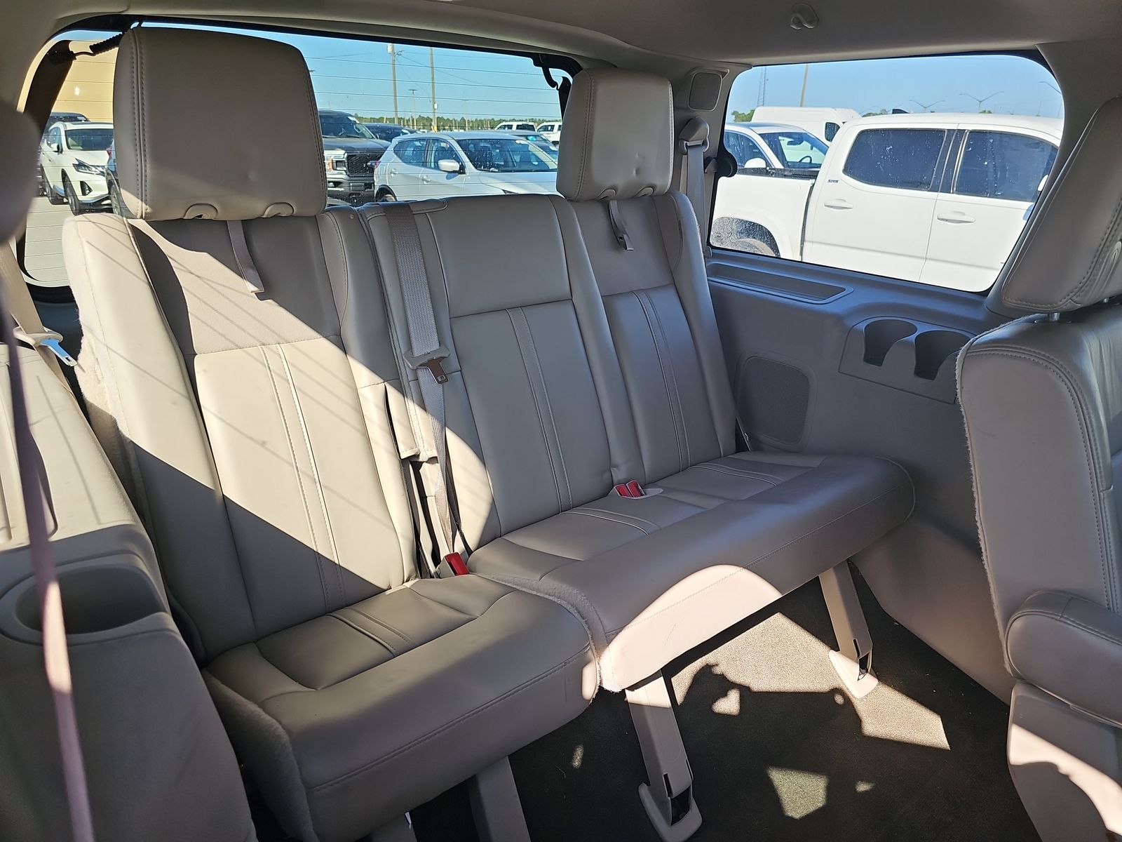 2017 Lincoln Navigator Select RWD