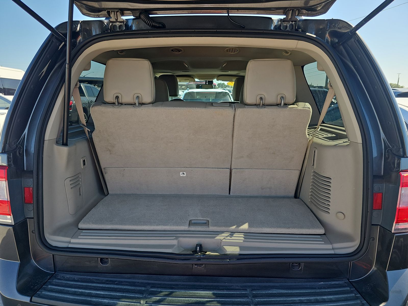 2017 Lincoln Navigator Select RWD