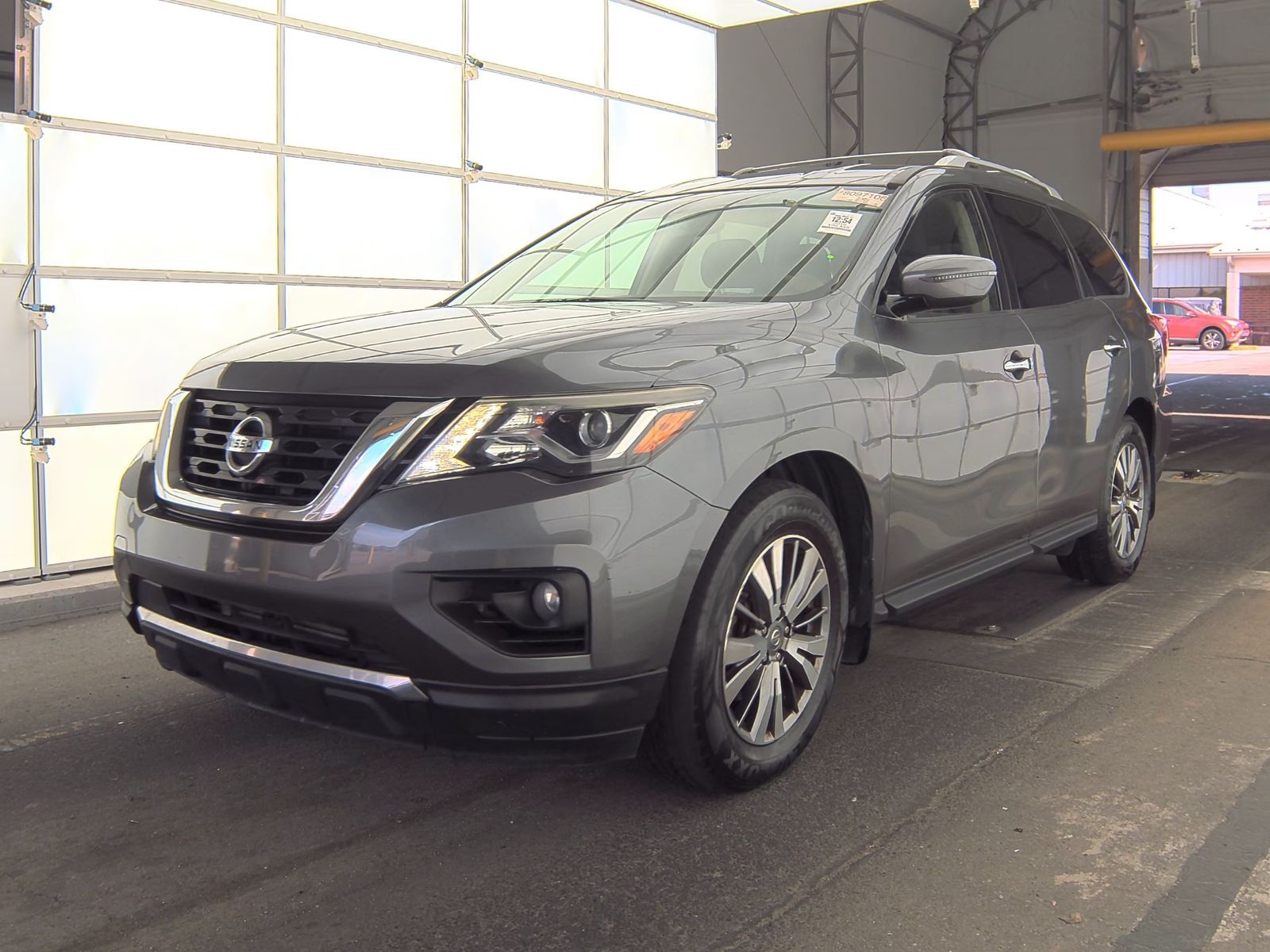 2018 Nissan Pathfinder SV FWD