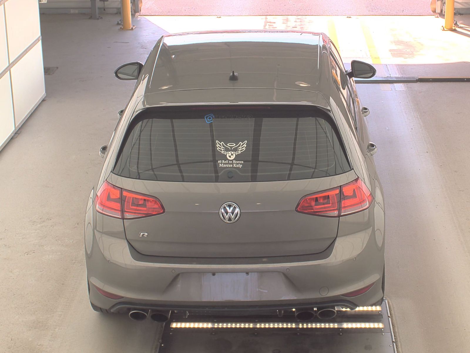 2017 Volkswagen Golf R 2.0T AWD