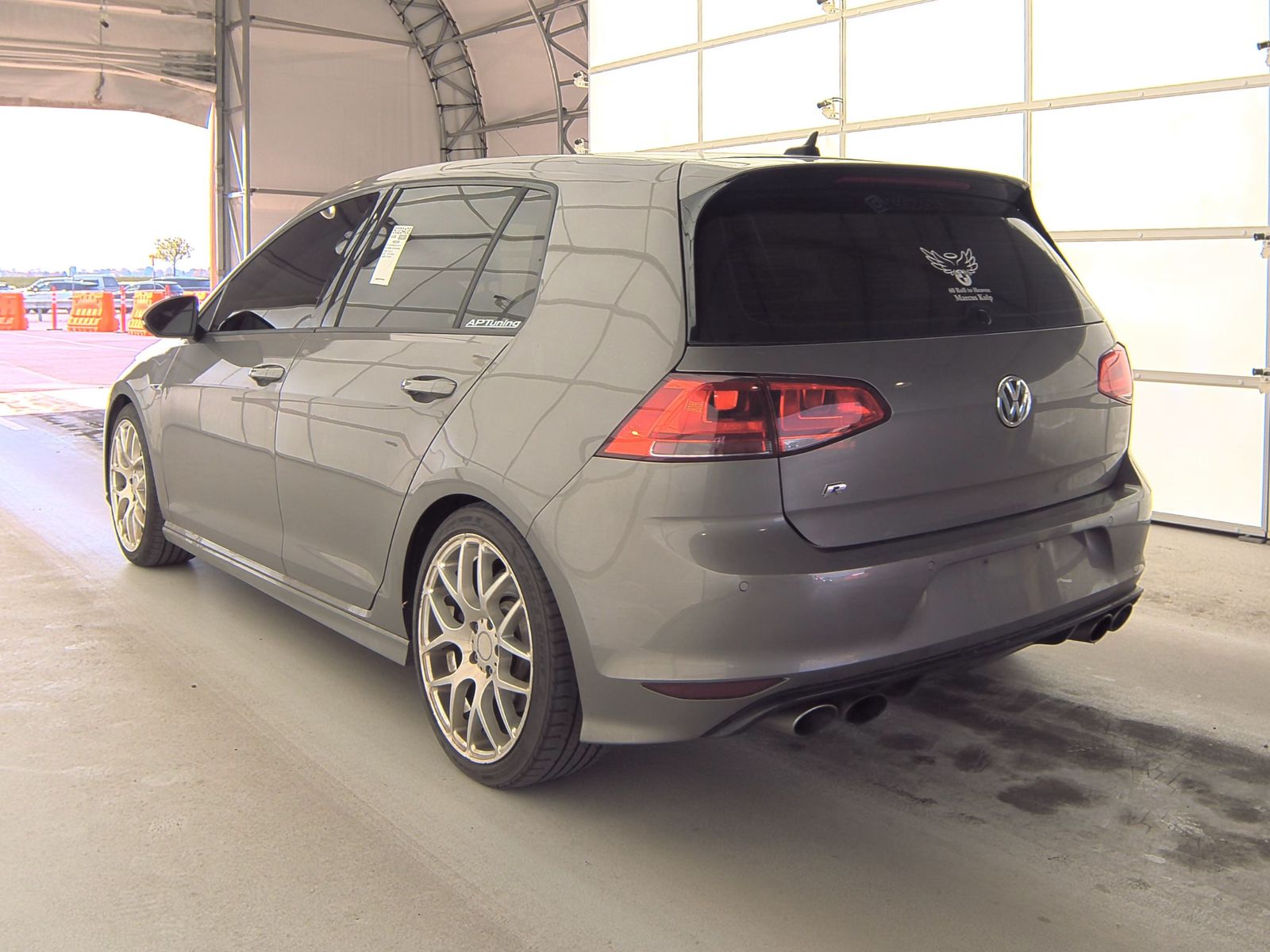 2017 Volkswagen Golf R 2.0T AWD