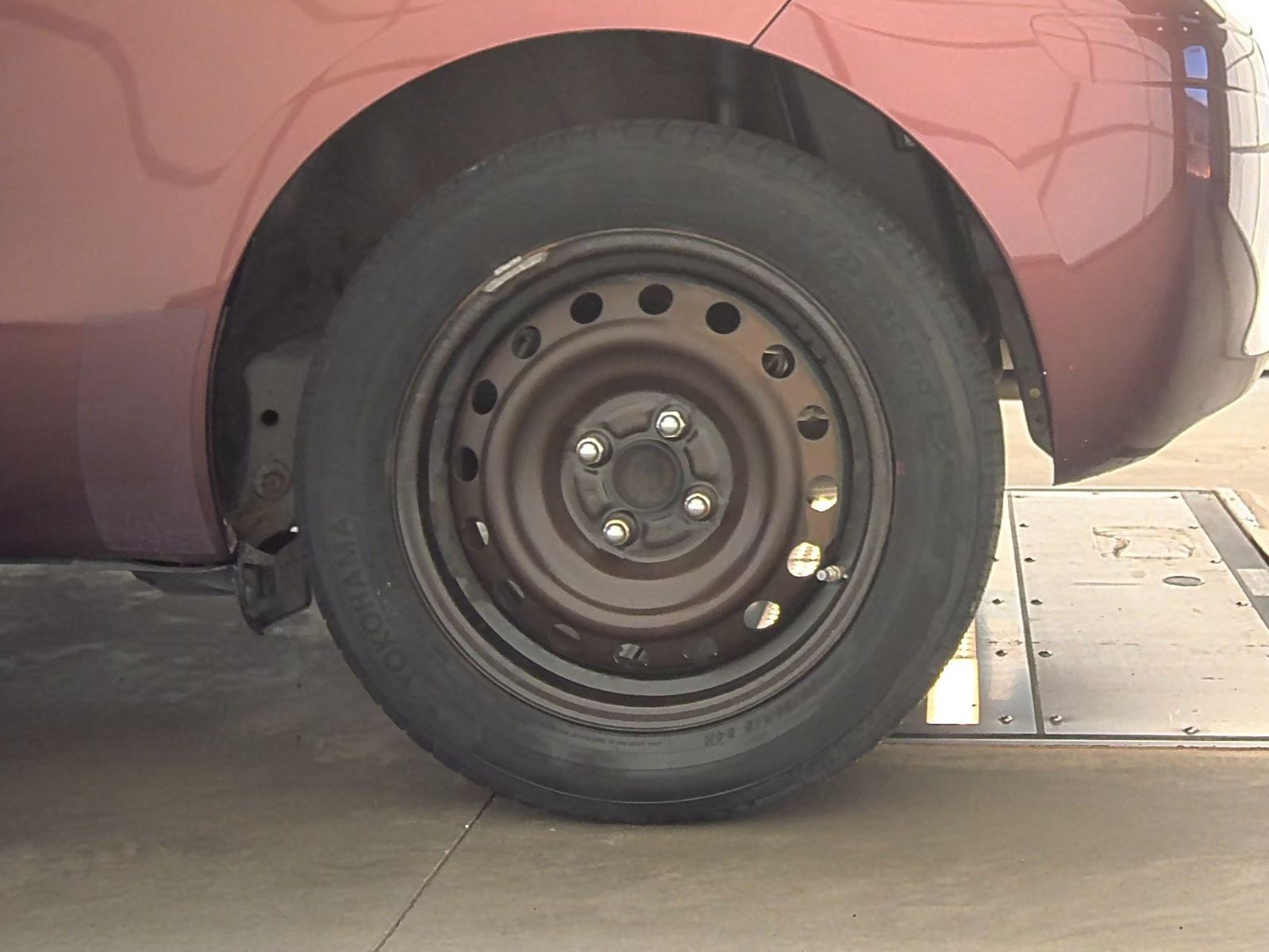 2010 Toyota Yaris Base FWD