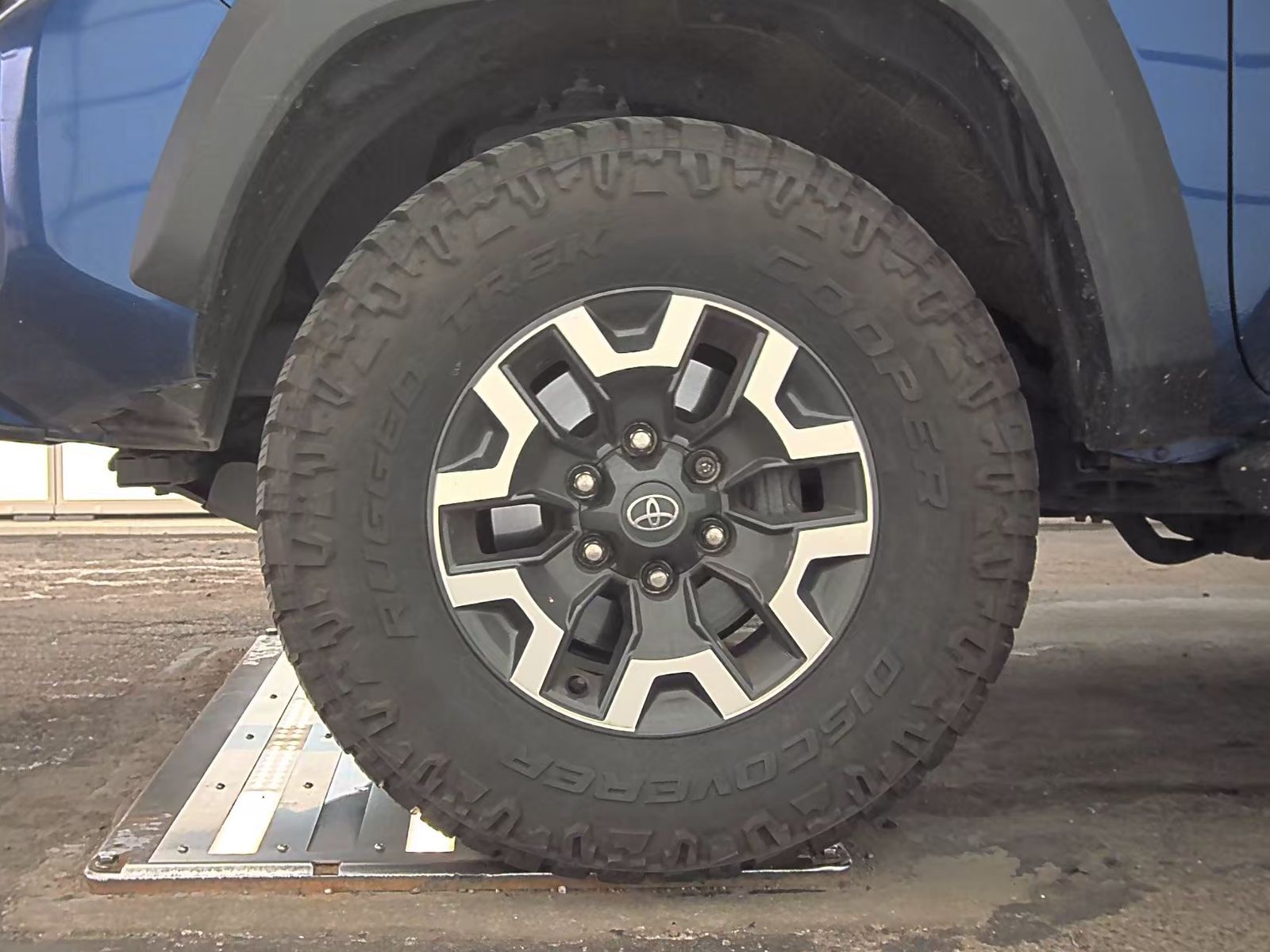 2023 Toyota Tacoma TRD Off-Road AWD