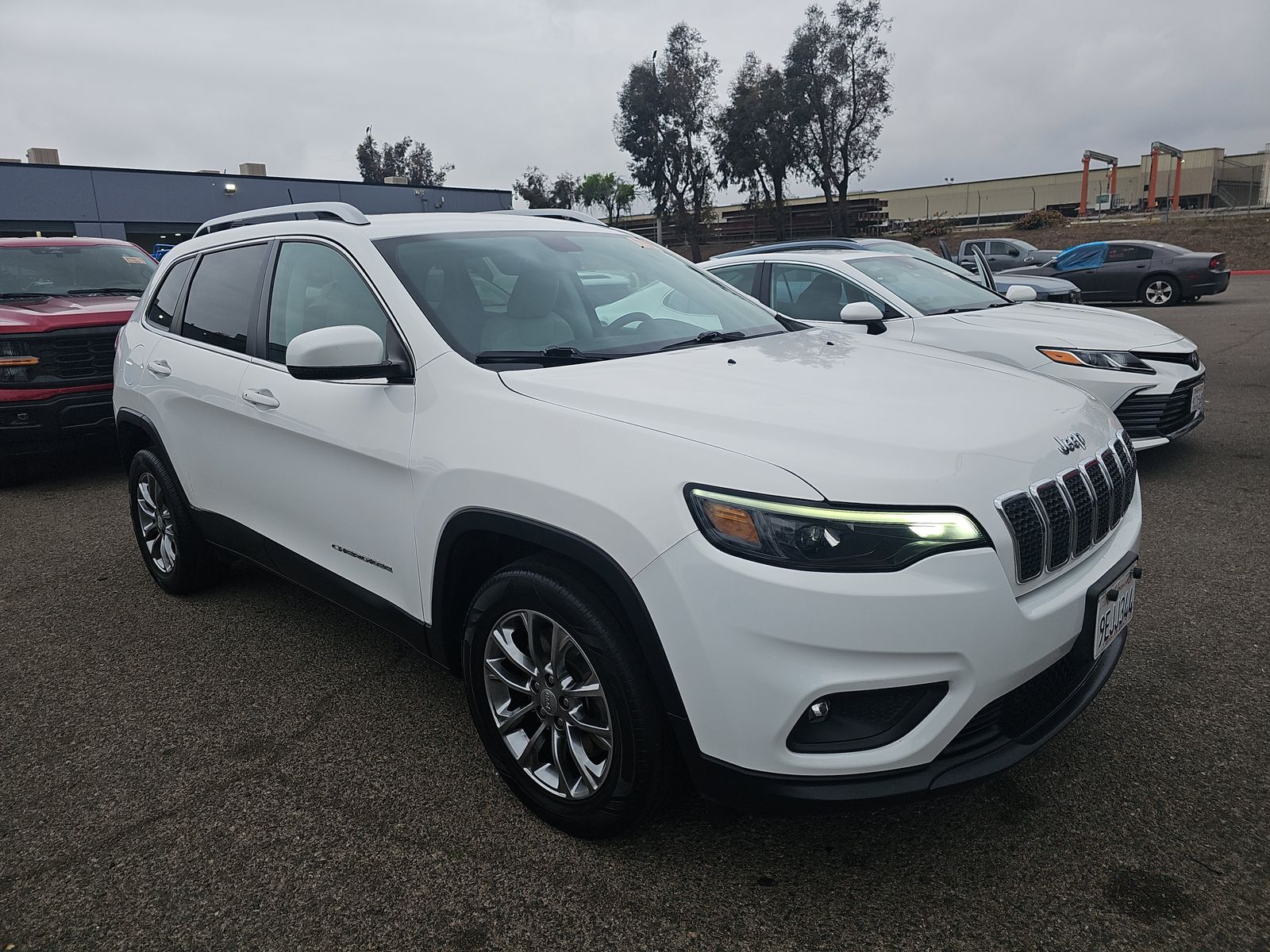 2020 Jeep Cherokee Latitude Plus FWD