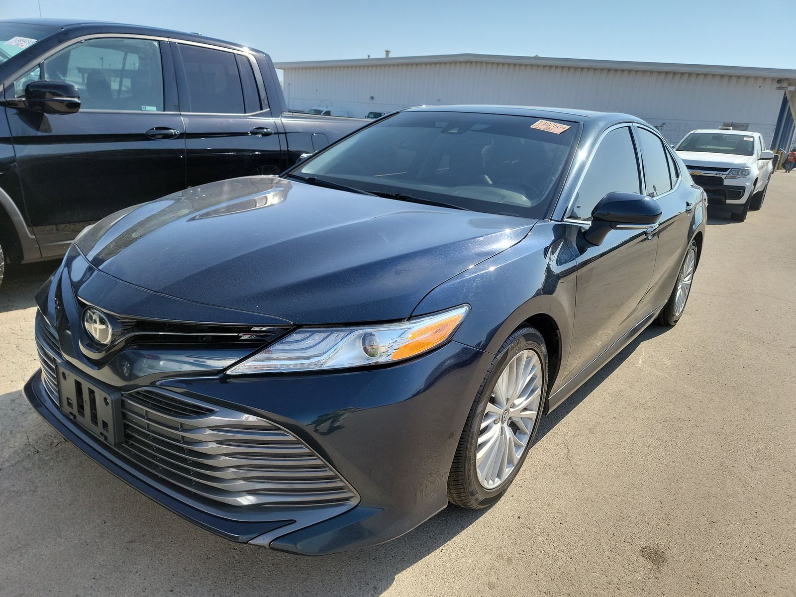 2019 Toyota Camry XLE FWD