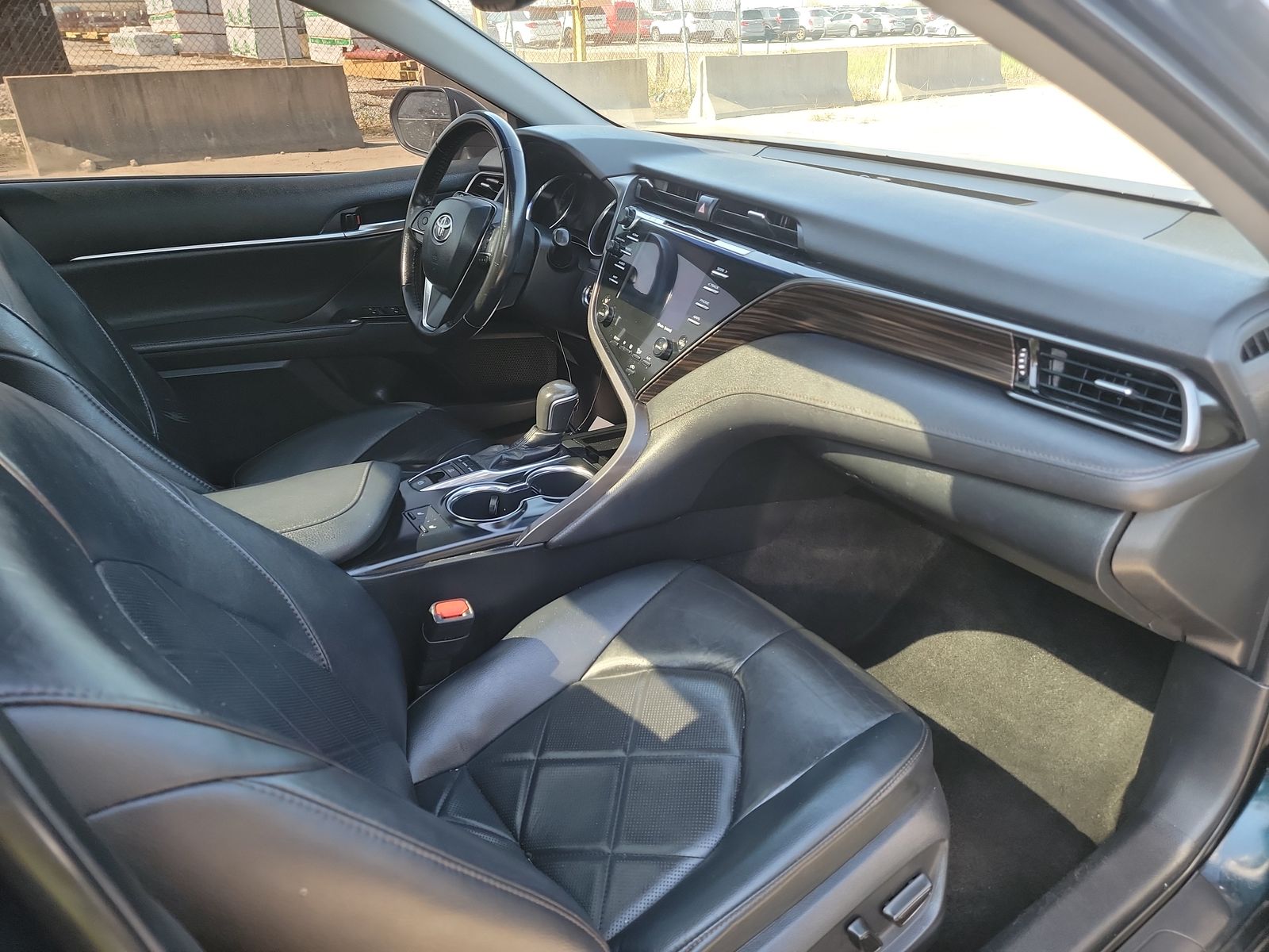 2019 Toyota Camry XLE FWD