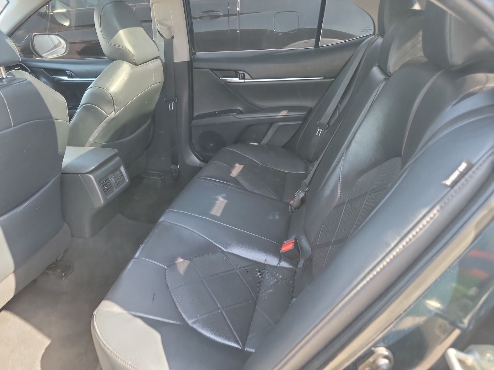 2019 Toyota Camry XLE FWD