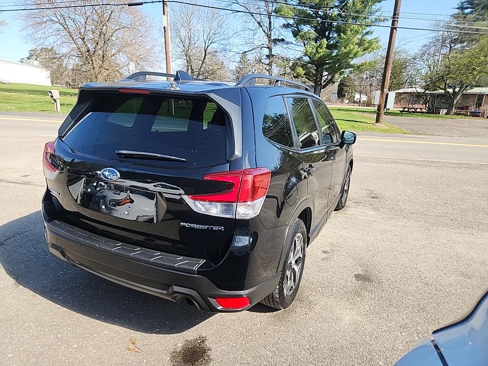 2020 Subaru Forester Premium AWD