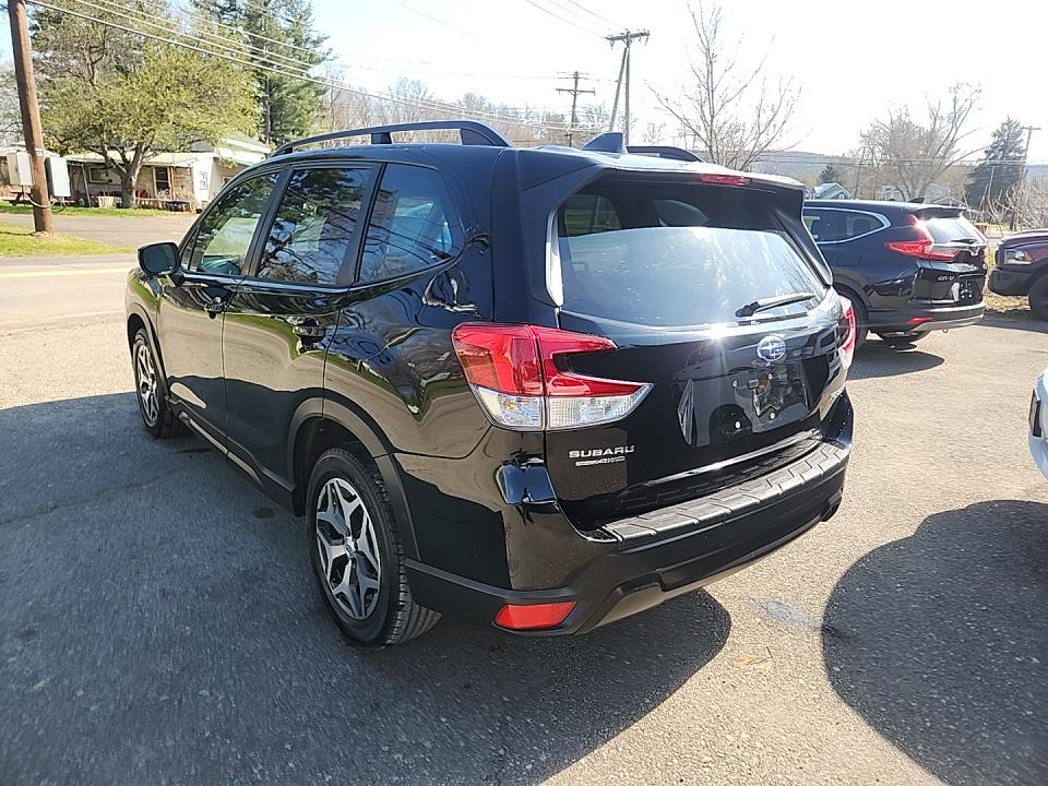 2020 Subaru Forester Premium AWD