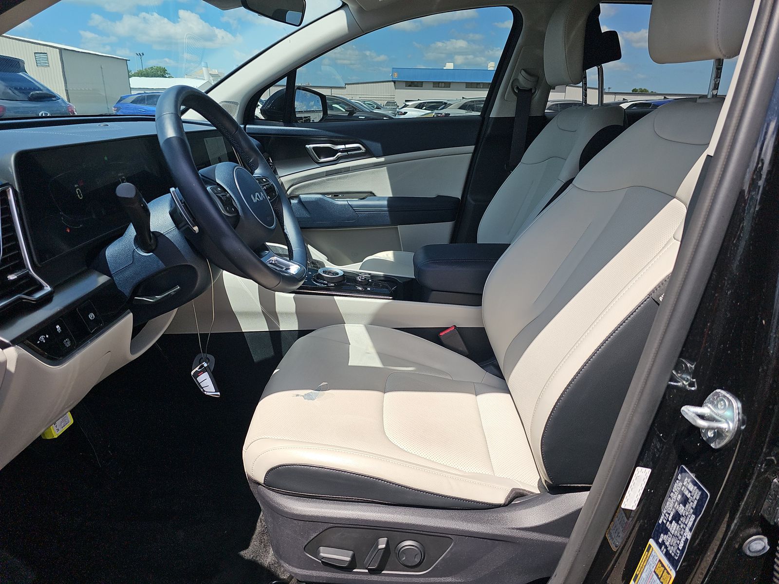 2023 Kia Sportage Hybrid EX AWD