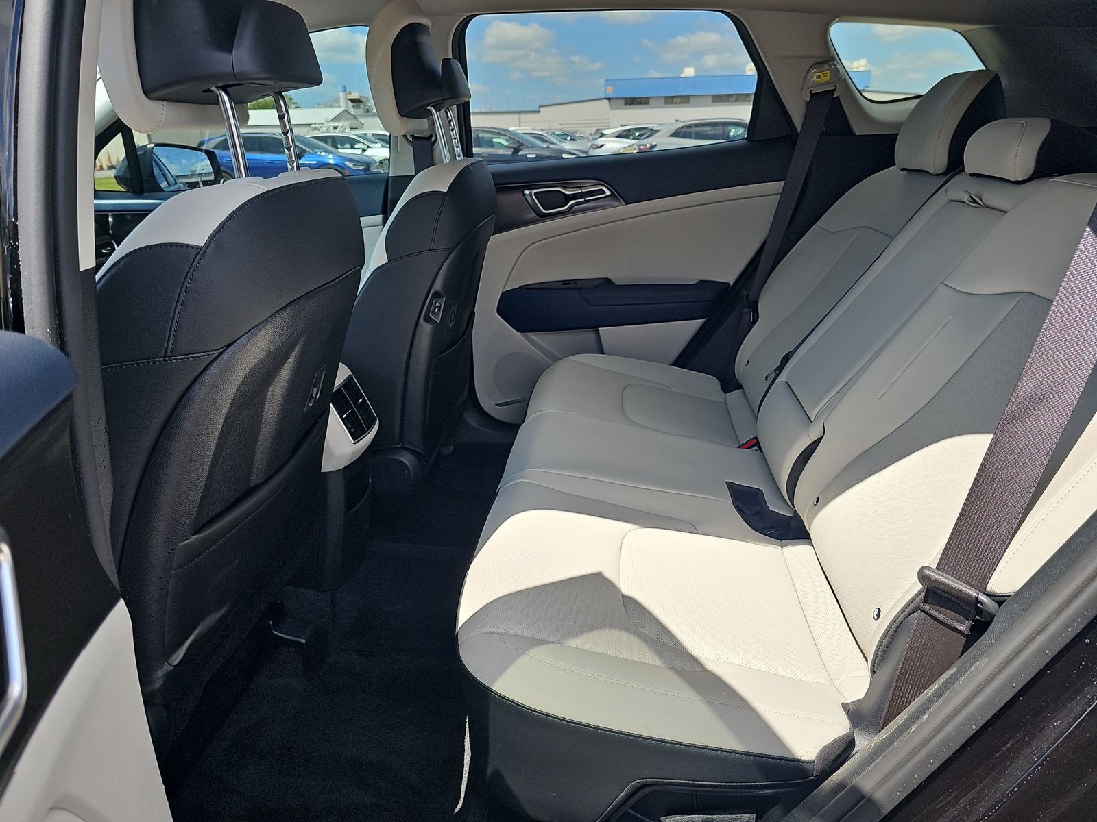 2023 Kia Sportage Hybrid EX AWD