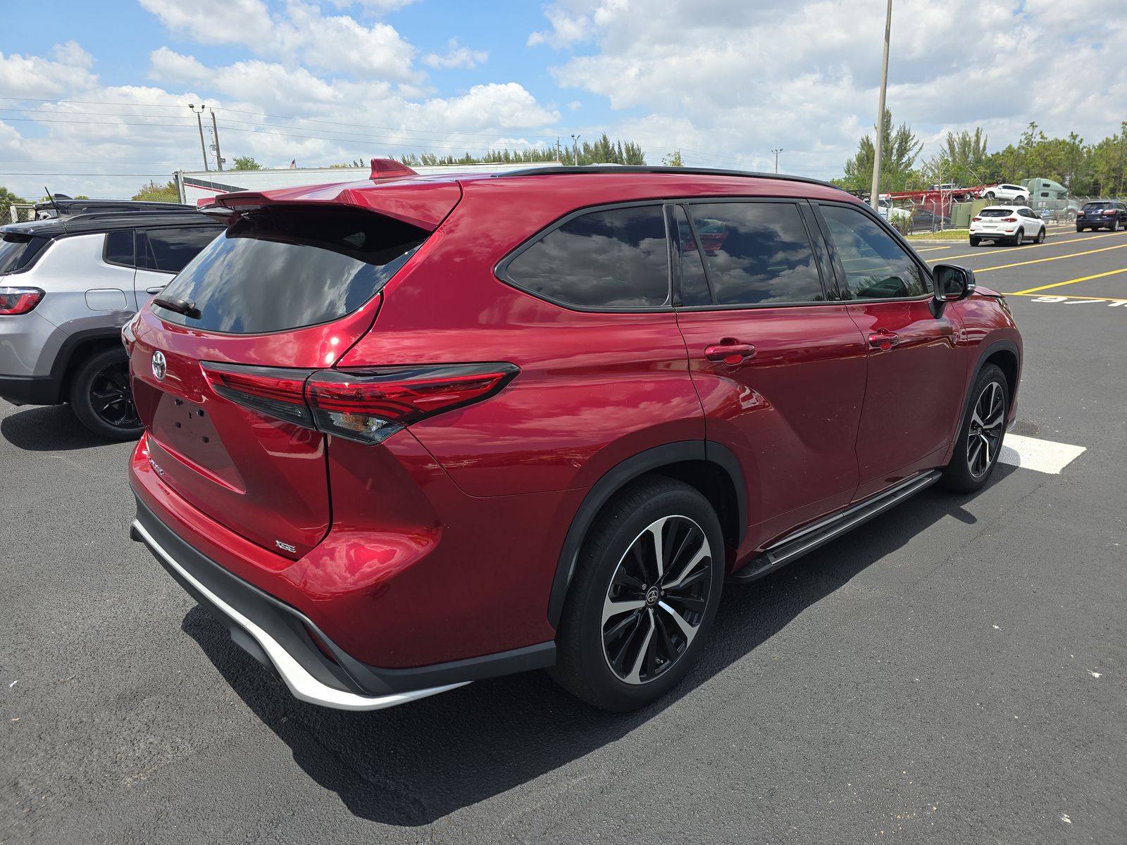 2022 Toyota Highlander XSE FWD