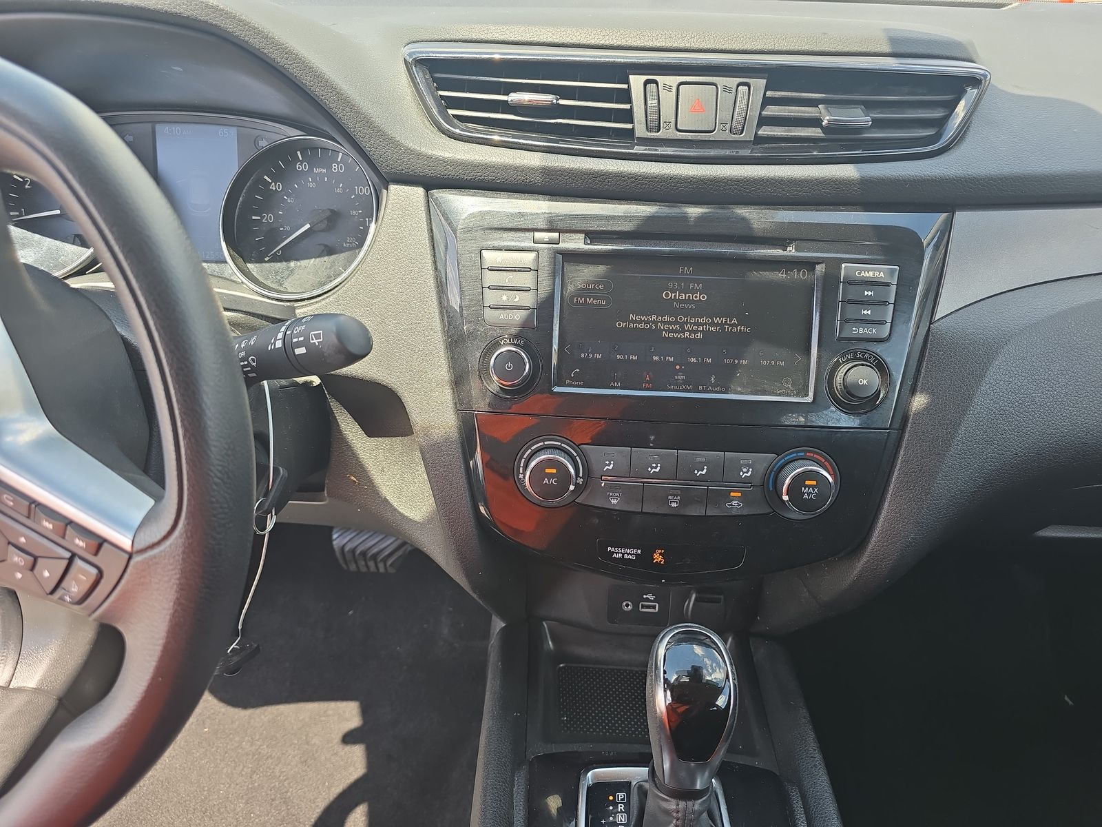 2020 Nissan Rogue Sport S FWD