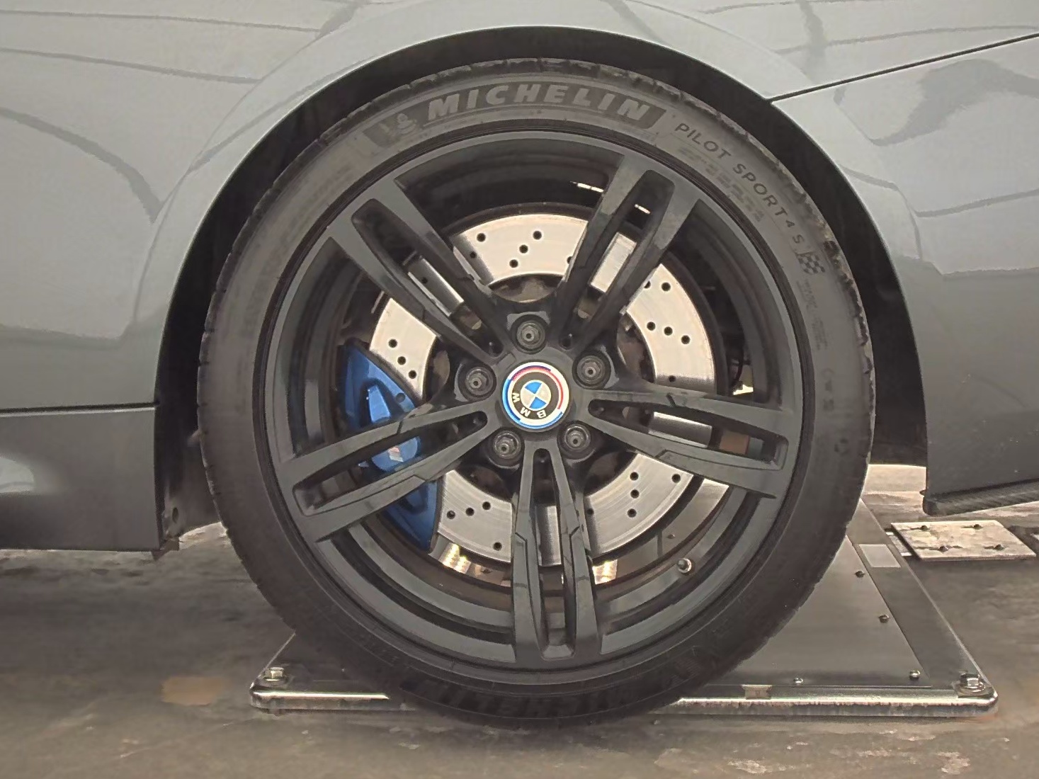 2016 BMW M4 Base RWD