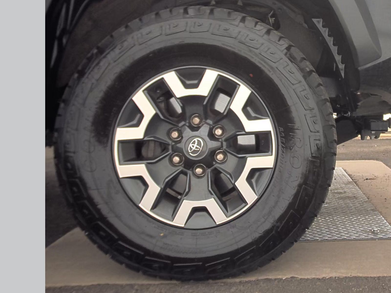 2023 Toyota Tacoma TRD Off-Road RWD