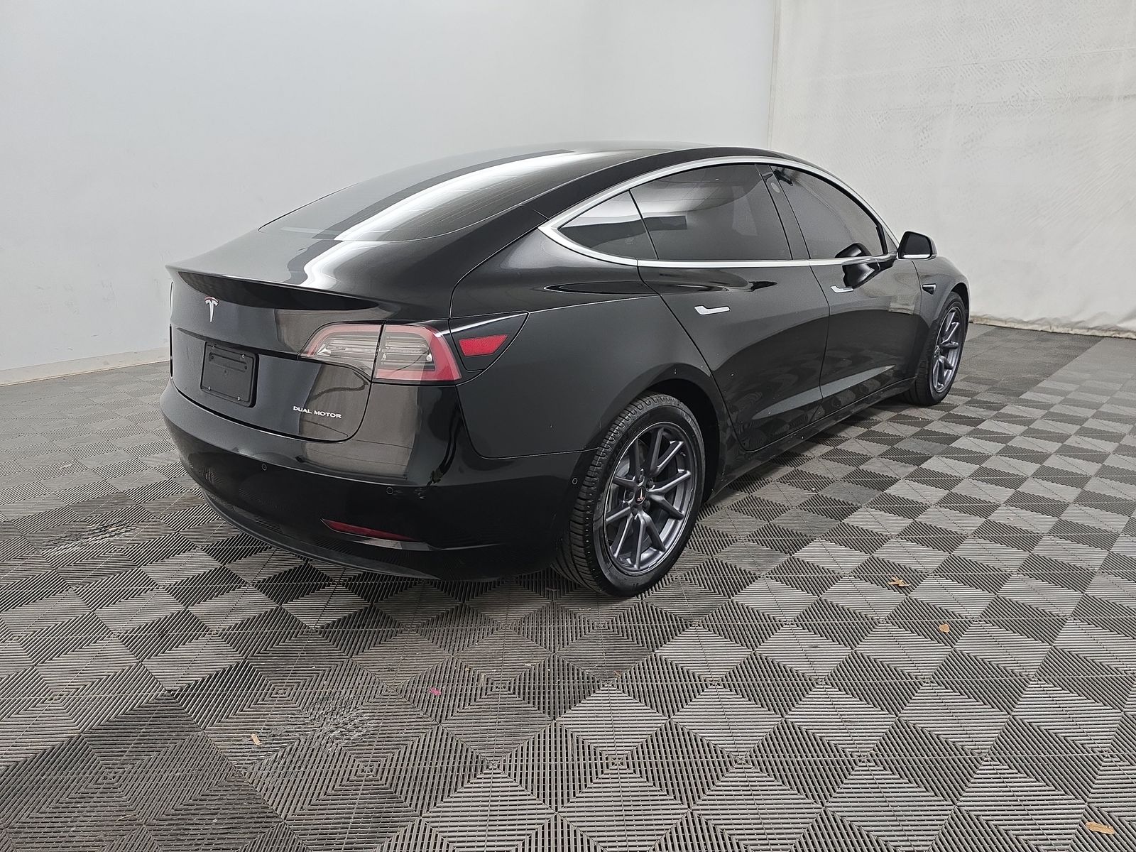 2020 Tesla Model 3 Long Range AWD