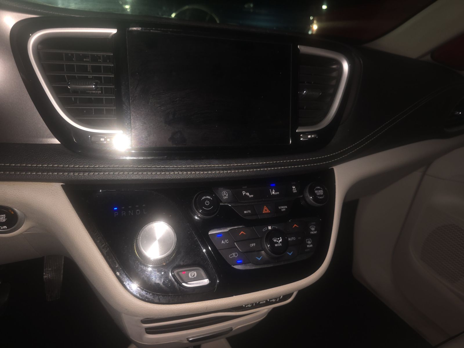2021 Chrysler Pacifica Touring L FWD