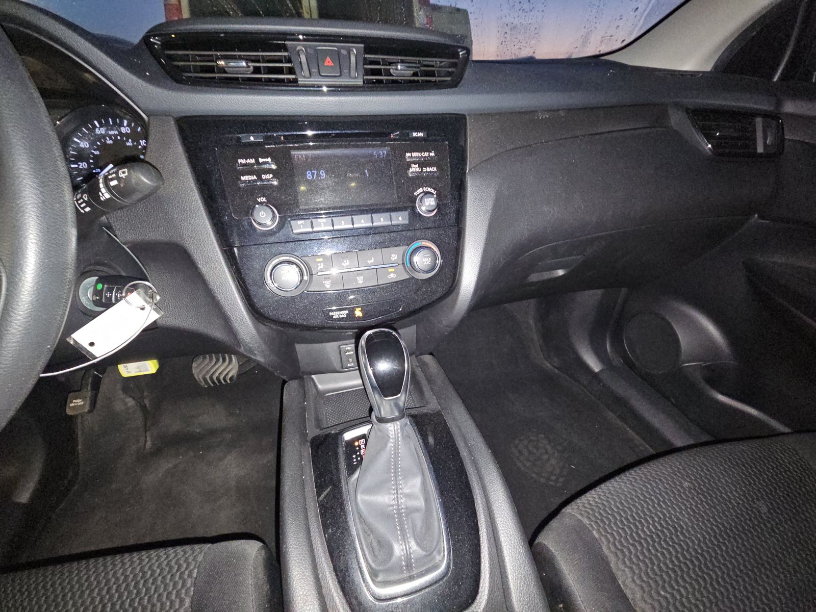 2017 Nissan Rogue Sport S FWD