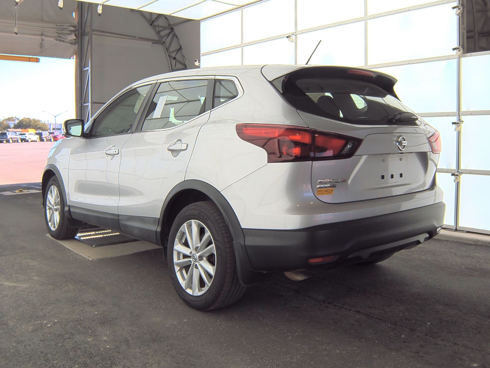 2017 Nissan Rogue Sport S FWD