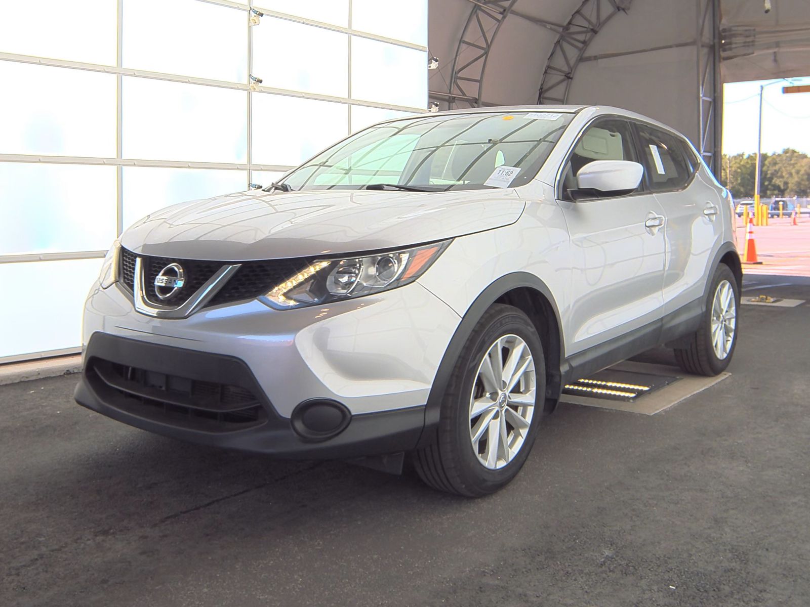 2017 Nissan Rogue Sport S FWD