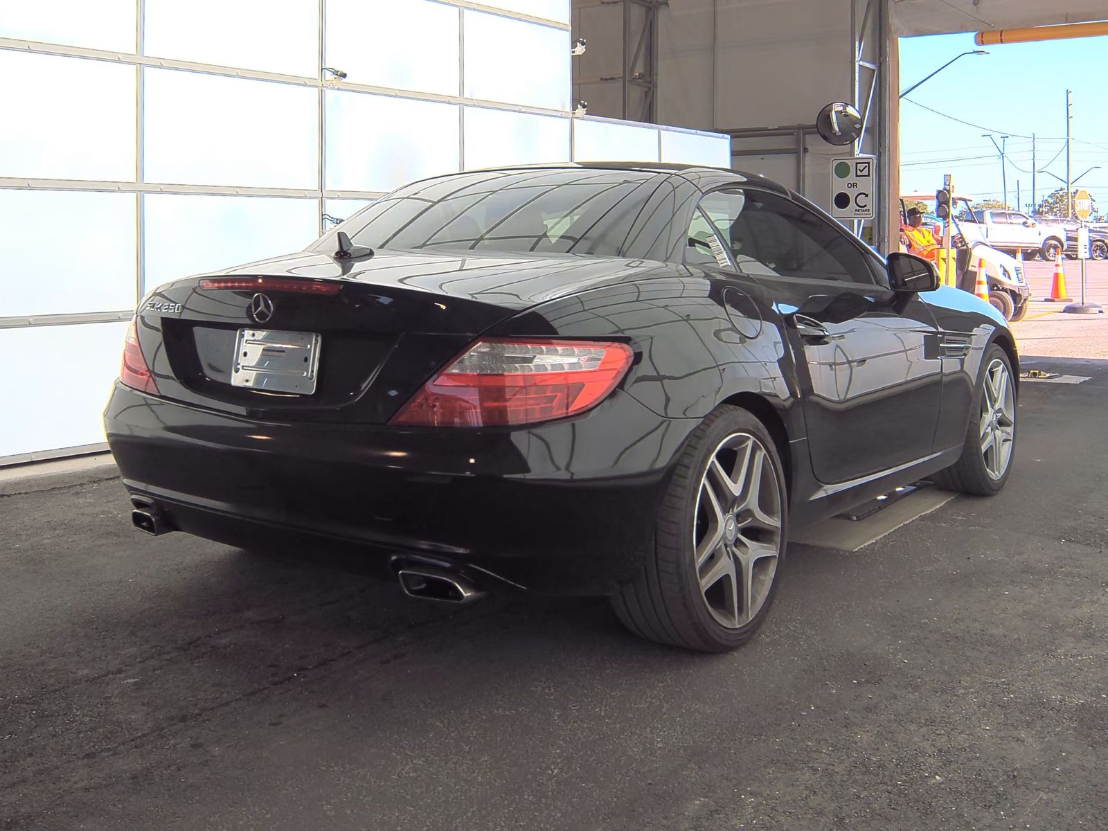 2015 Mercedes-Benz SLK-Class SLK 250 RWD