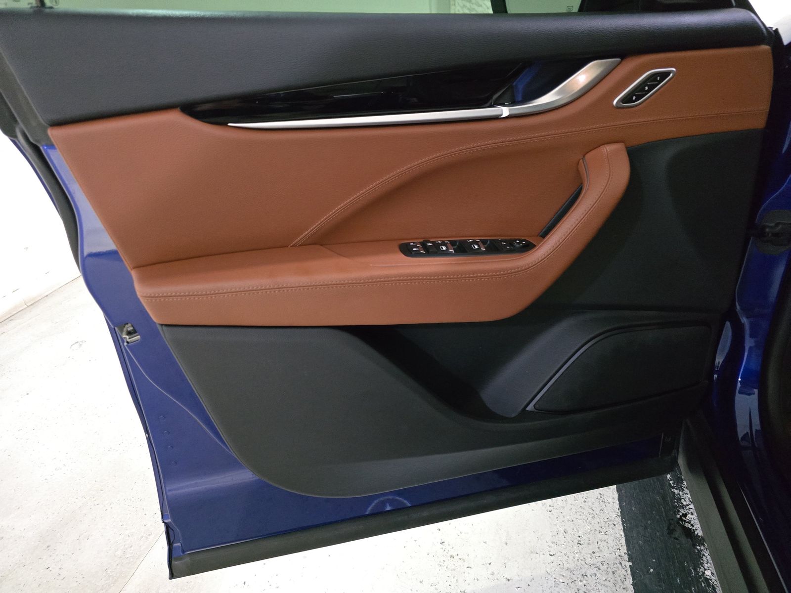 2020 Maserati Levante Base AWD