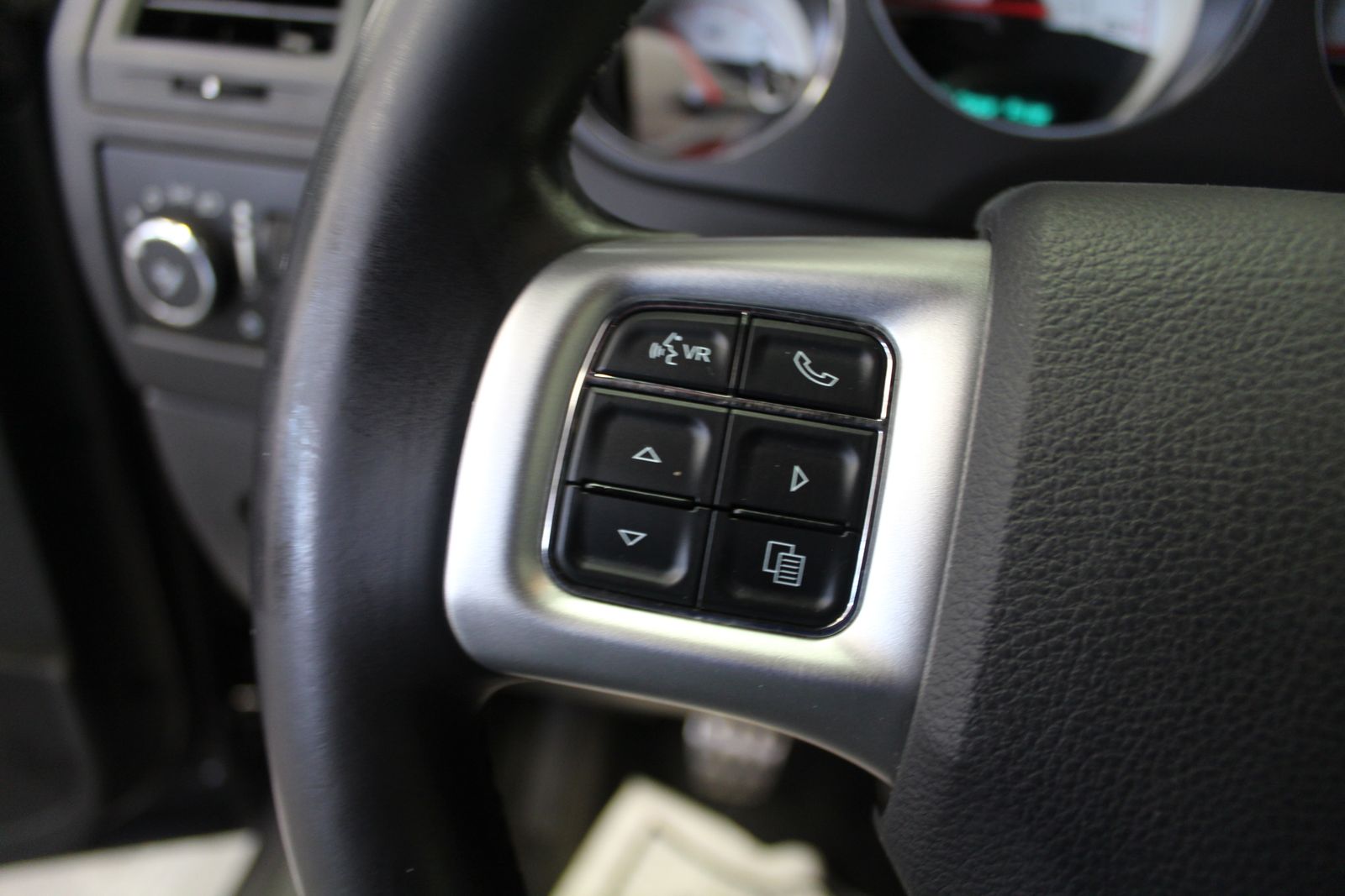 2014 Dodge Challenger R/T Classic RWD