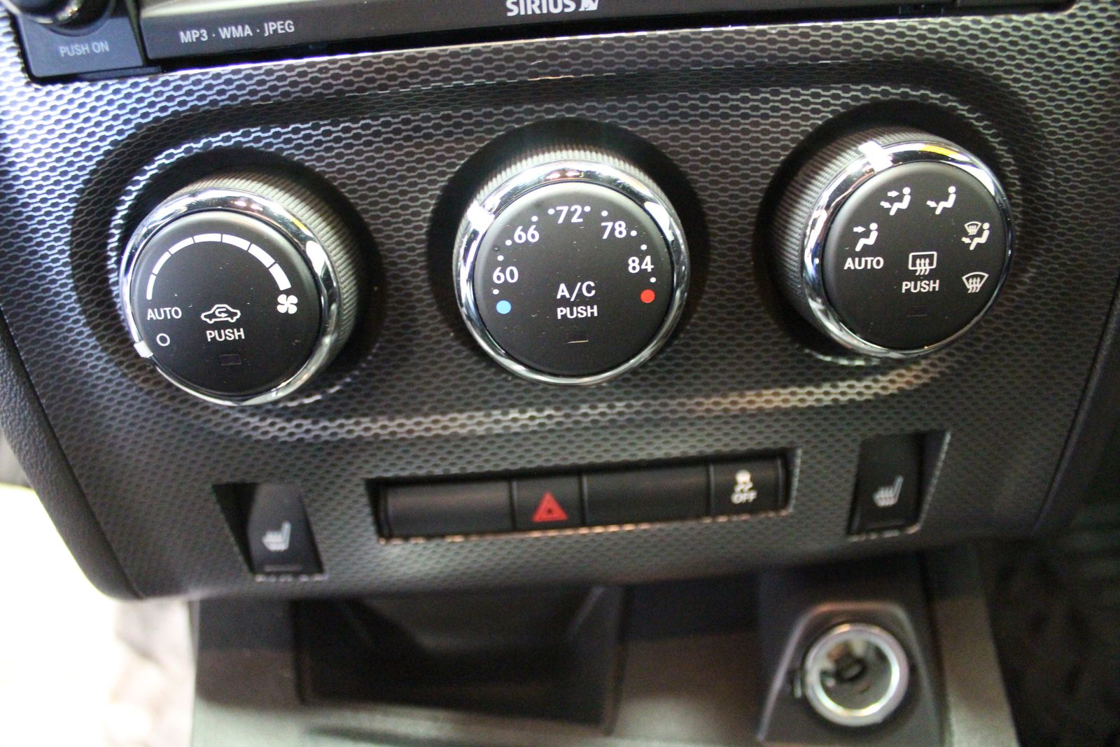 2014 Dodge Challenger R/T Classic RWD