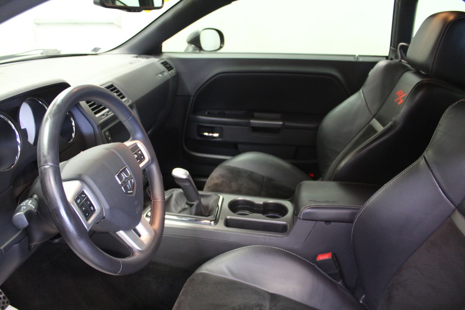 2014 Dodge Challenger R/T Classic RWD