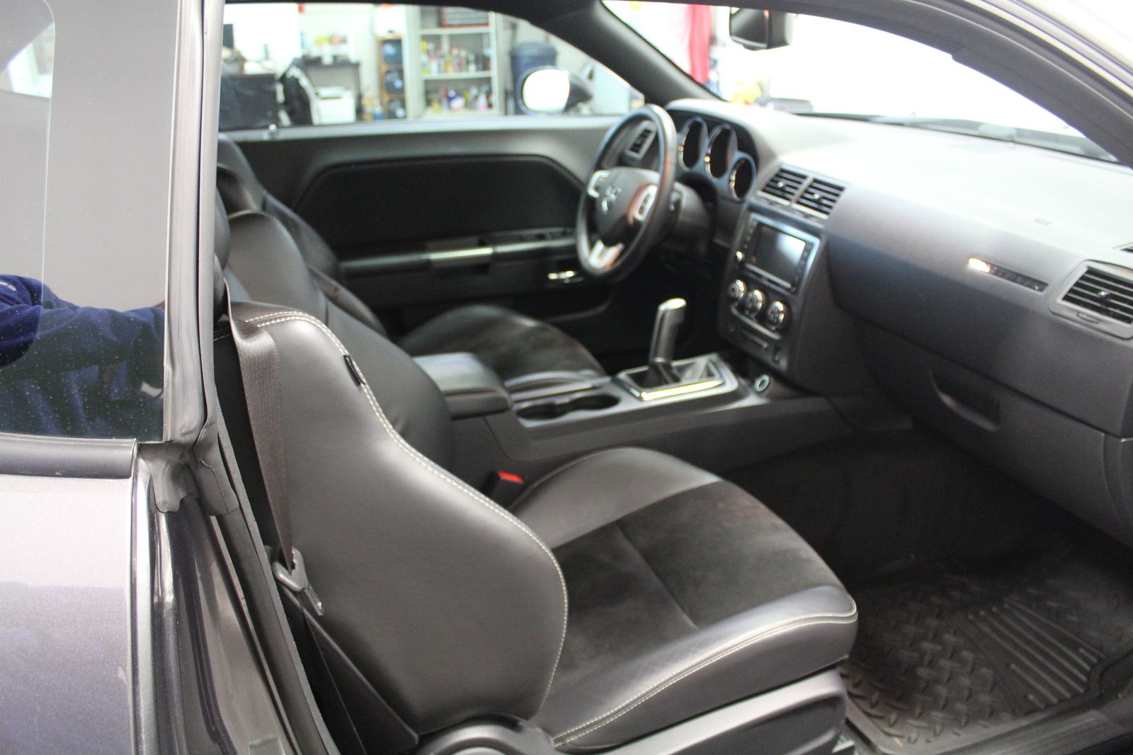 2014 Dodge Challenger R/T Classic RWD