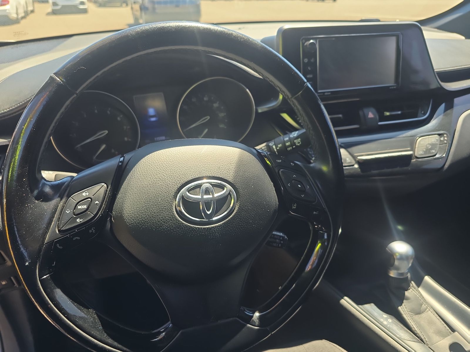 2018 Toyota C-HR XLE Premium FWD