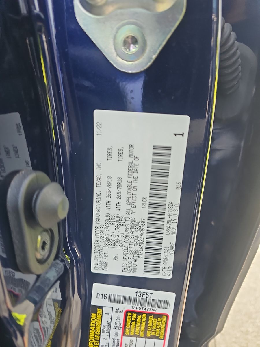 2023 Toyota Tundra SR5 AWD