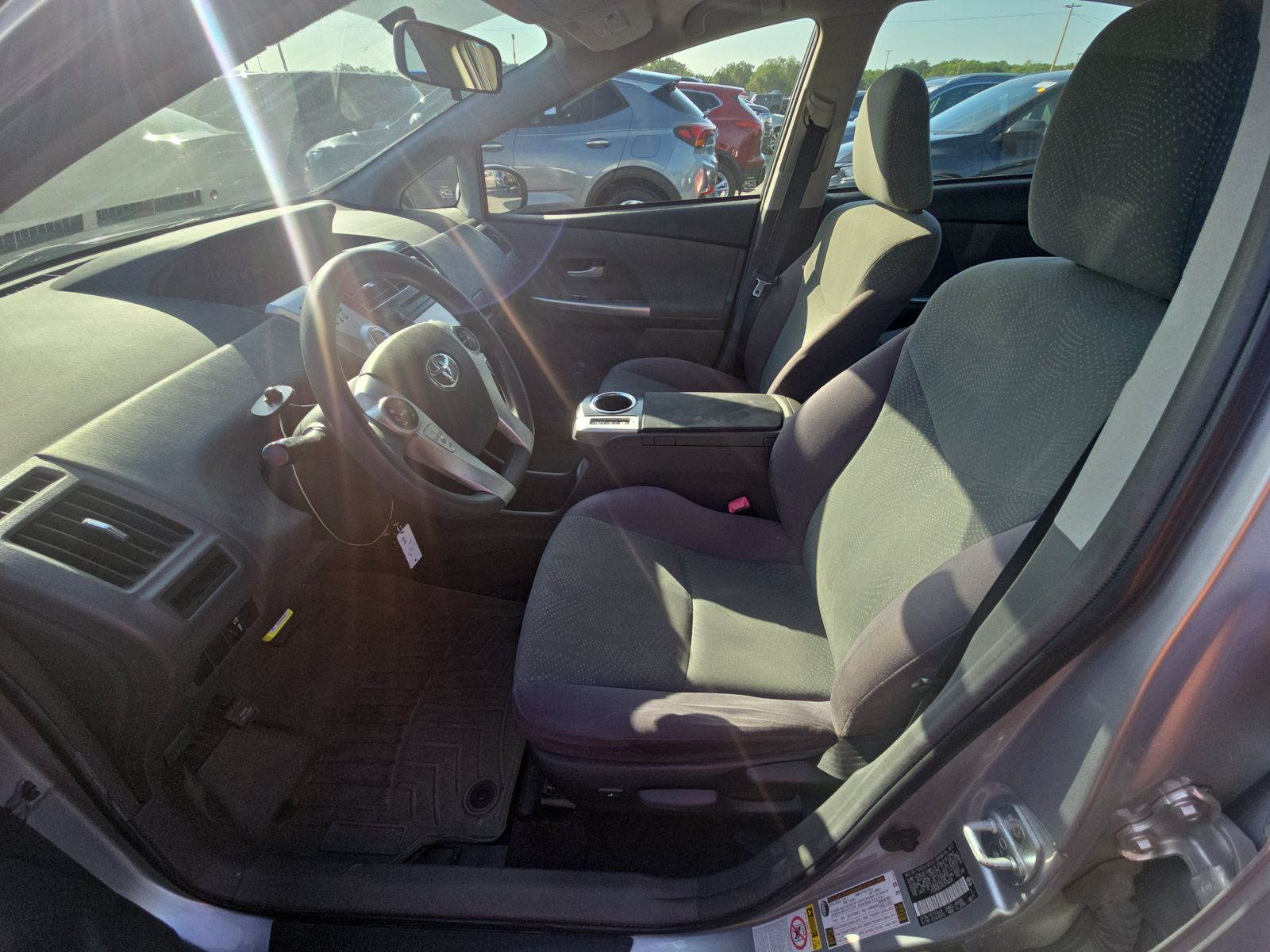 2012 Toyota Prius v Three FWD