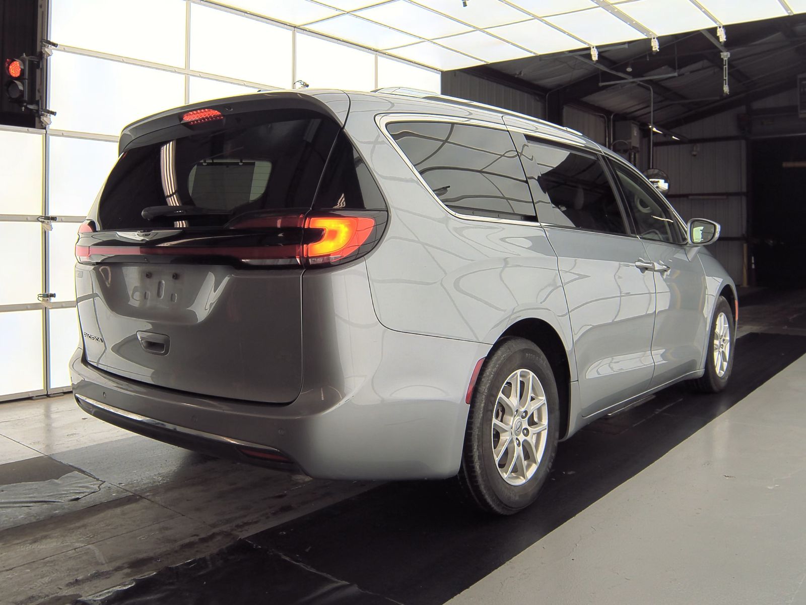 2021 Chrysler Pacifica Touring L FWD