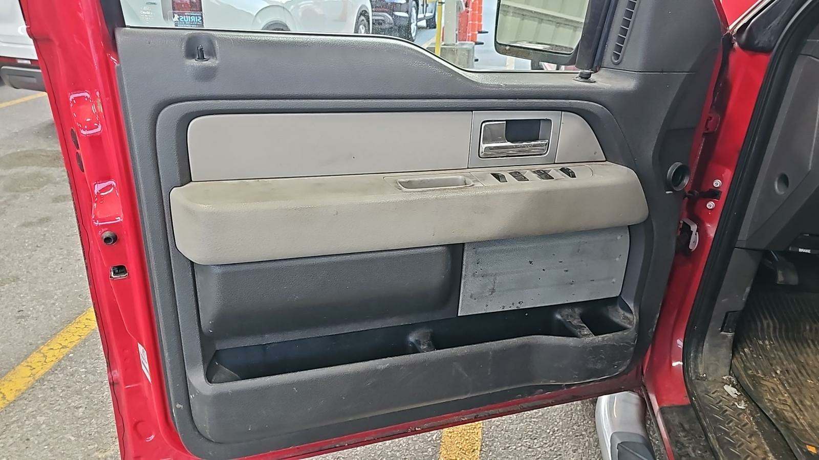 2010 Ford F-150 XLT RWD