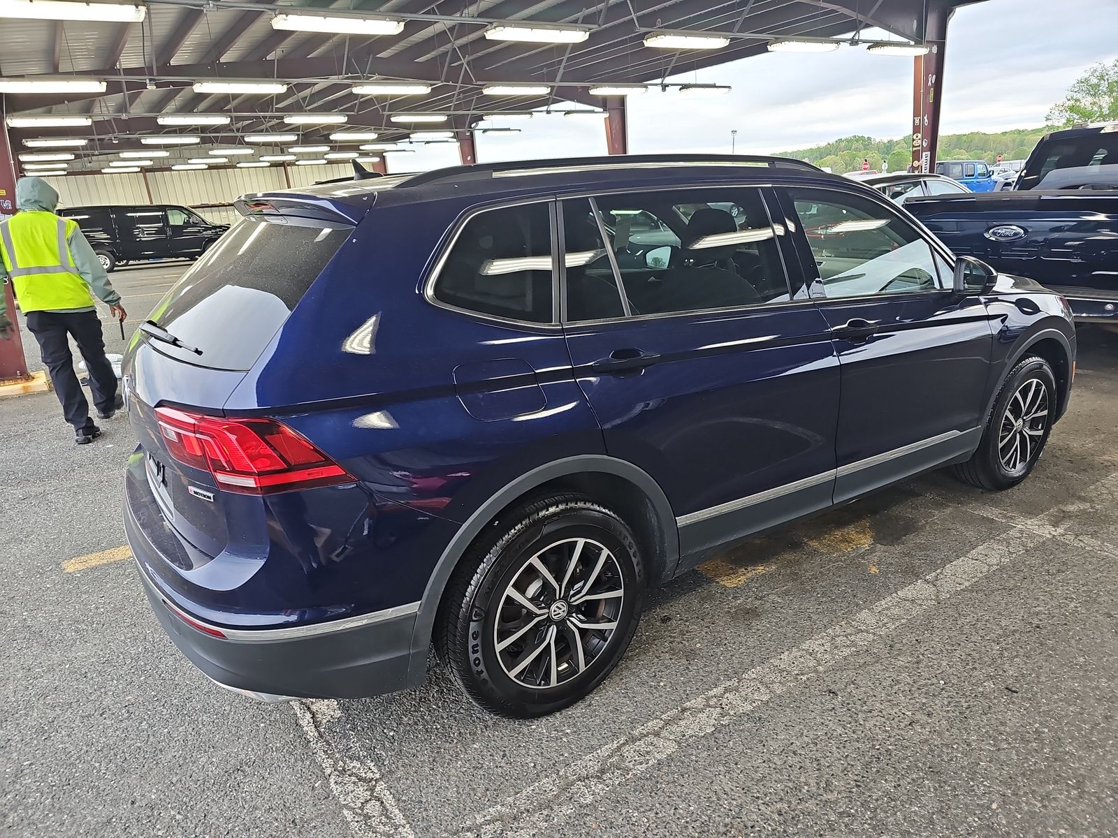 2021 Volkswagen Tiguan 2.0T SEL AWD