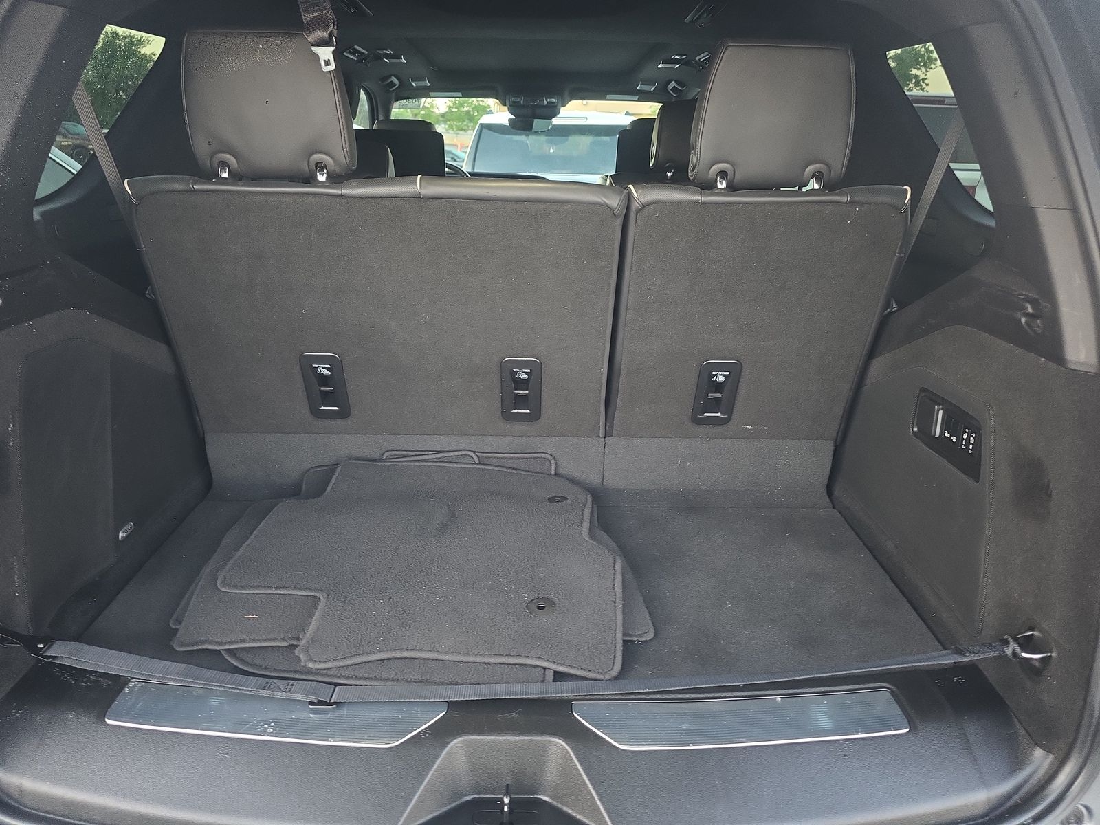 2022 Cadillac Escalade Sport Platinum AWD