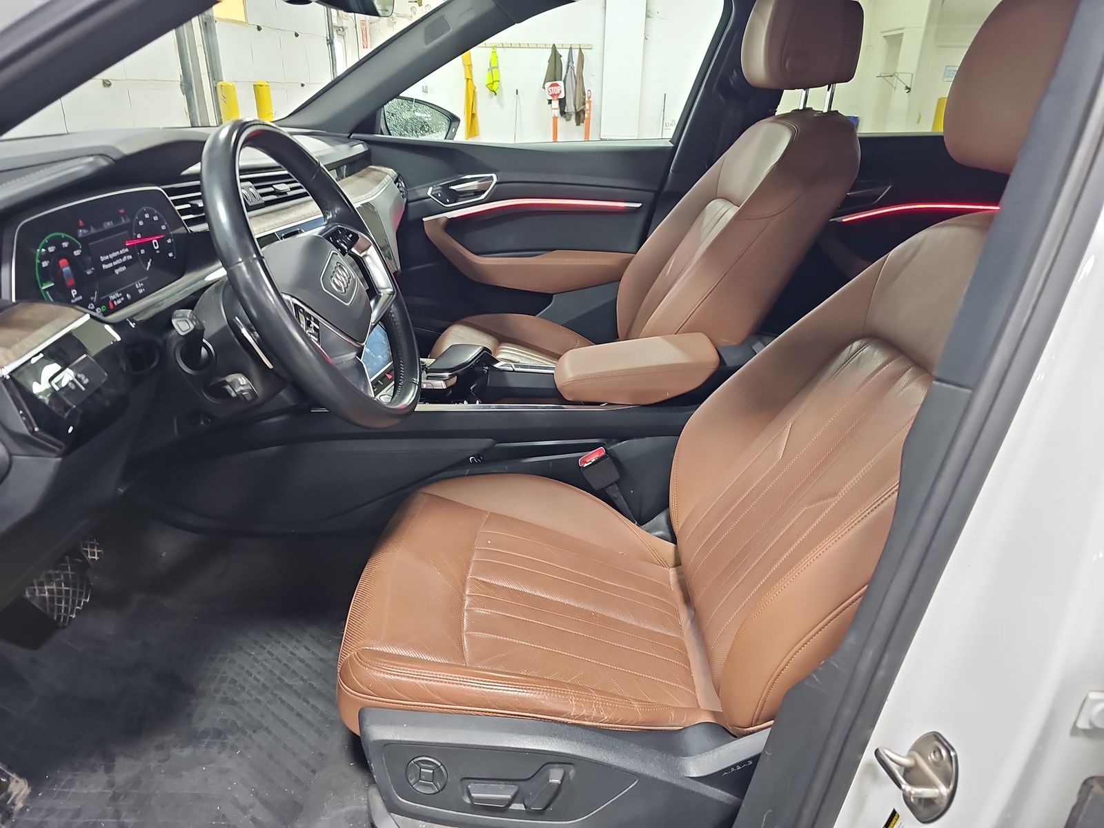 2019 Audi e-tron Premium Plus AWD