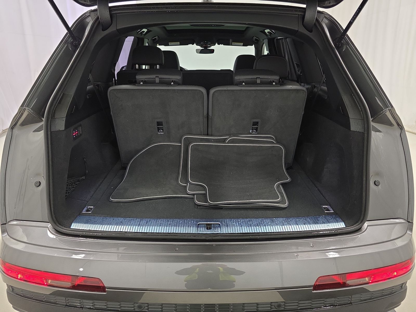 2025 Audi Q7 Premium Plus AWD