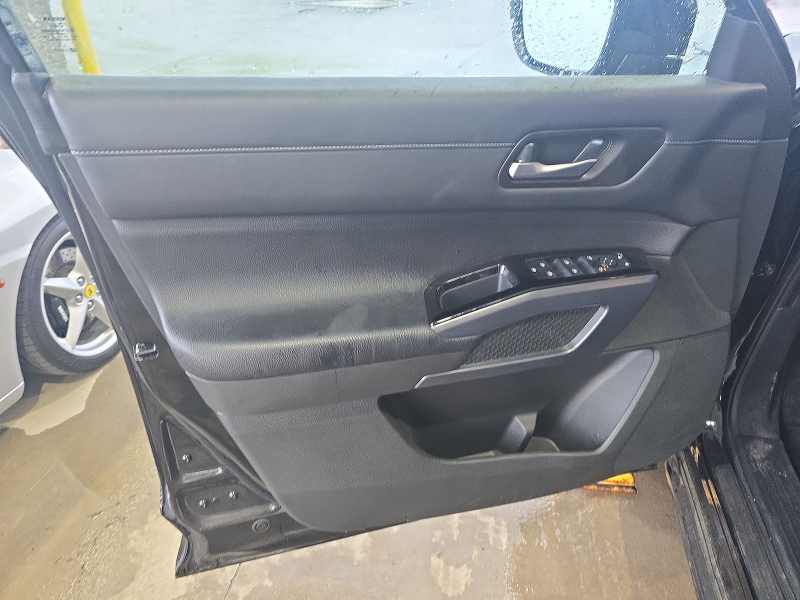 2024 Nissan Pathfinder SL FWD
