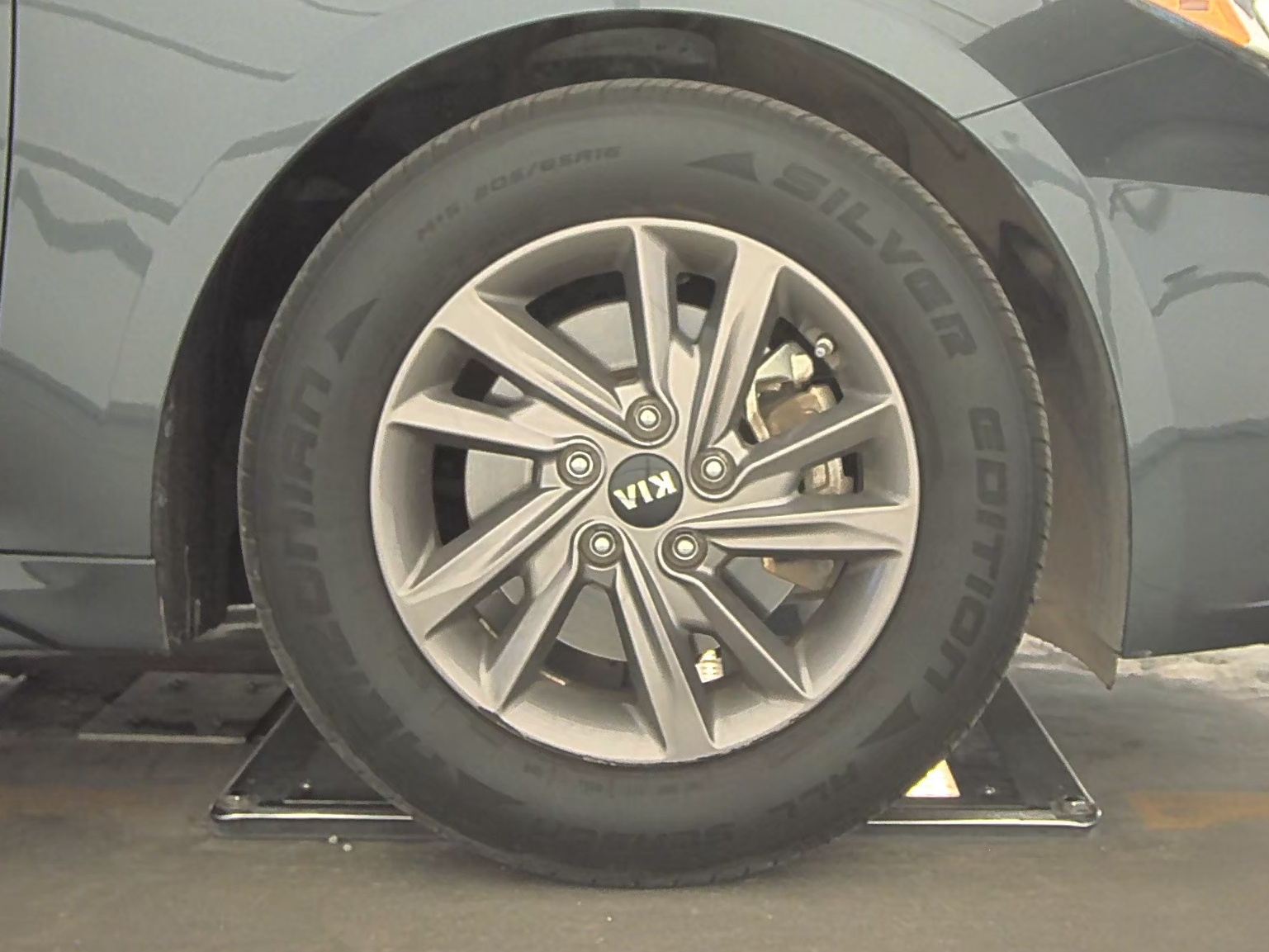 2020 Kia Optima LX FWD