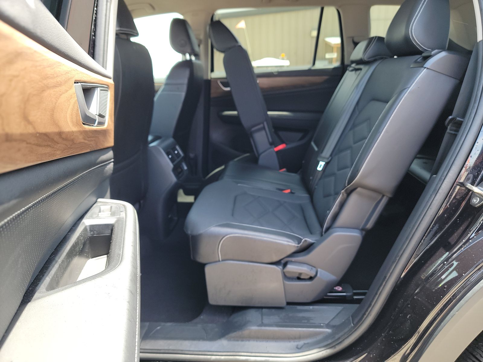 2024 Volkswagen Atlas 2.0T SE FWD