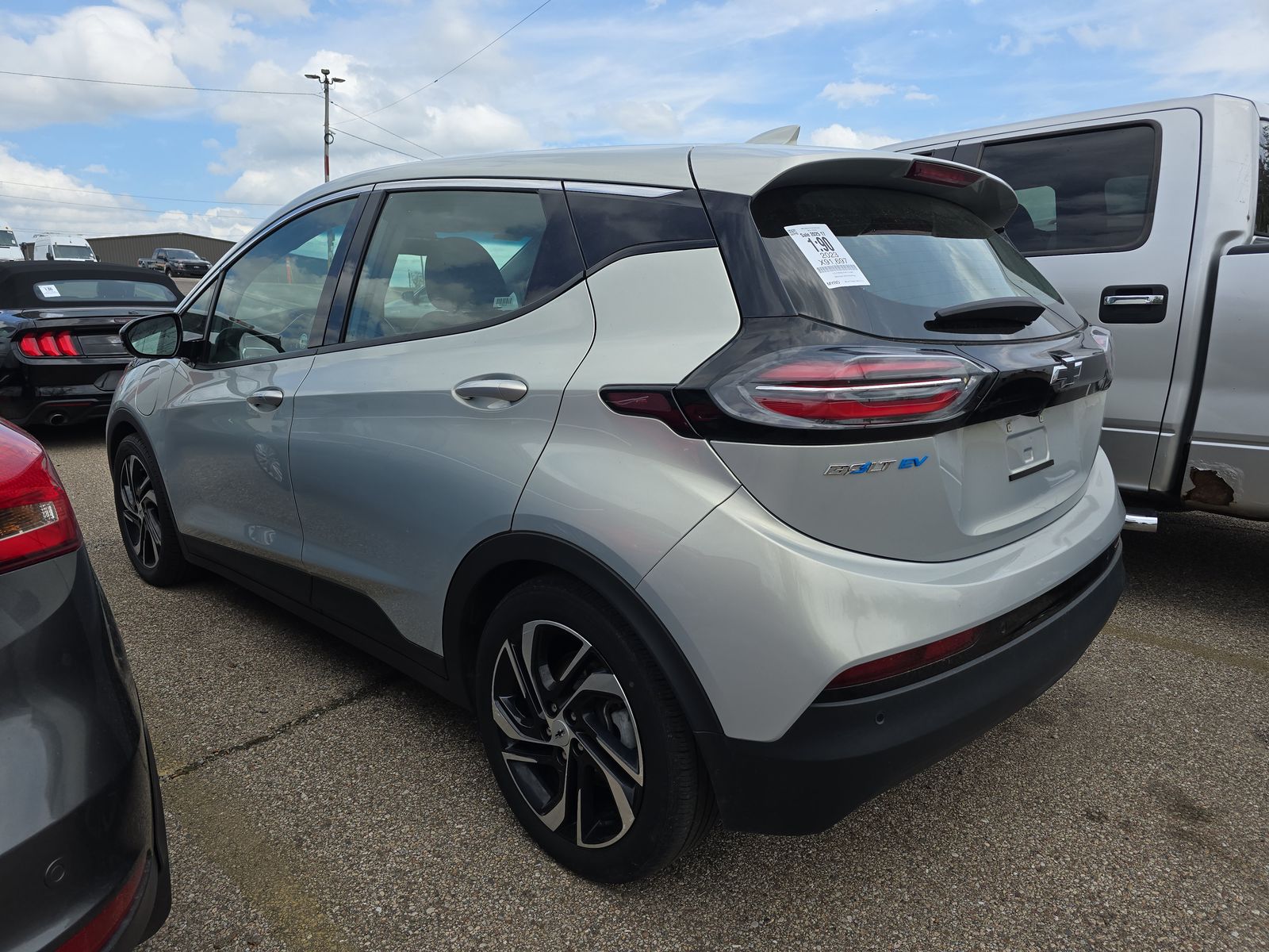 2023 Chevrolet Bolt EV 2LT FWD