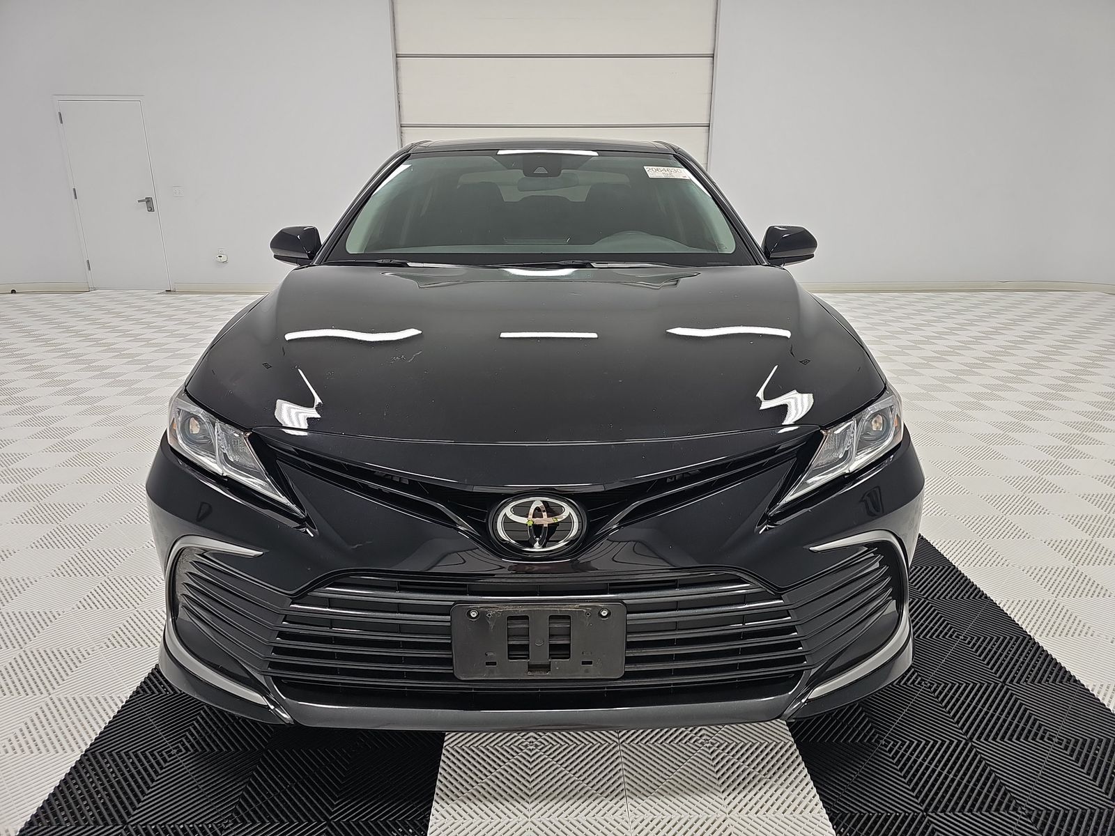 2024 Toyota Camry LE FWD