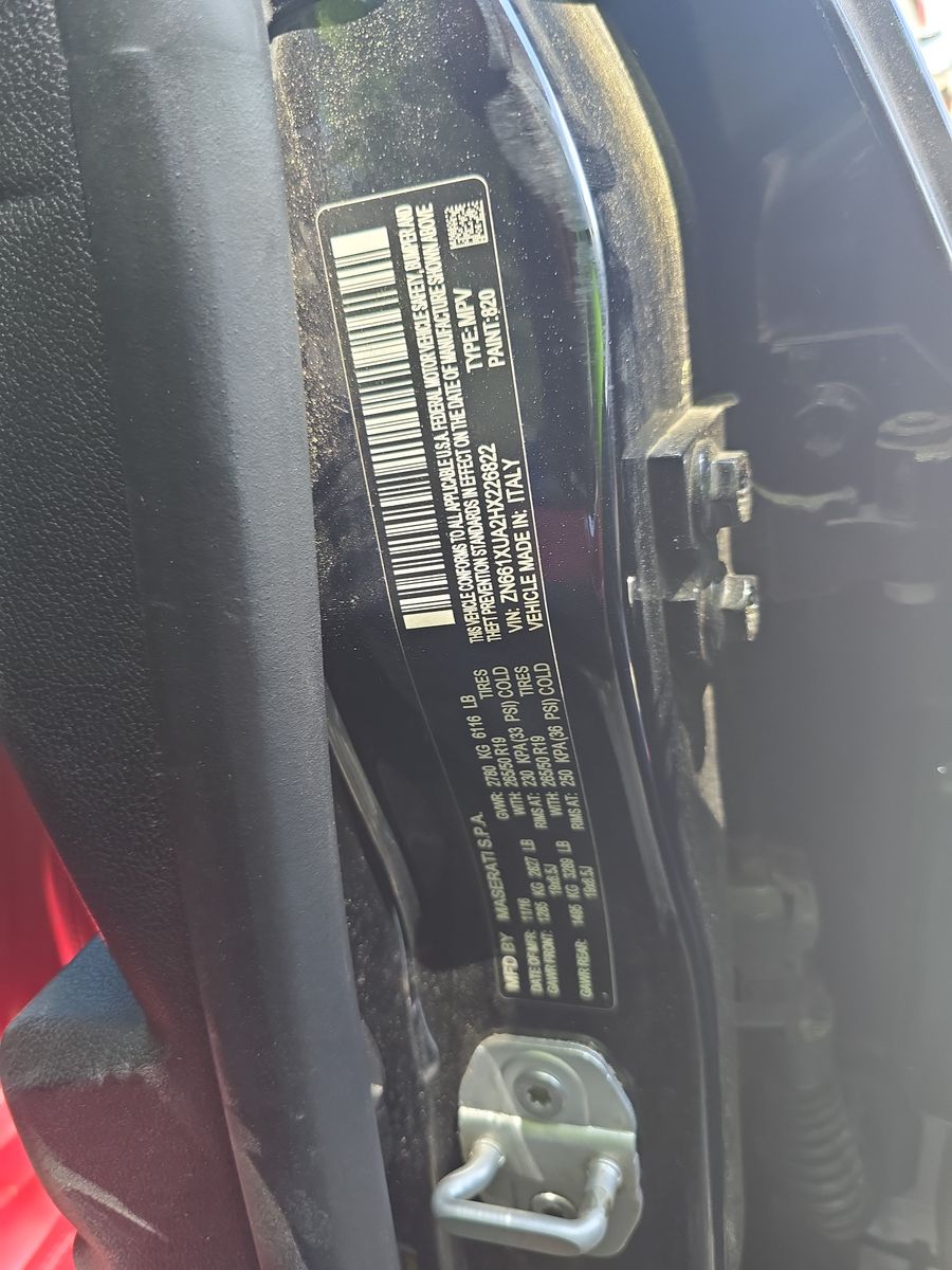 2017 Maserati Levante Base AWD