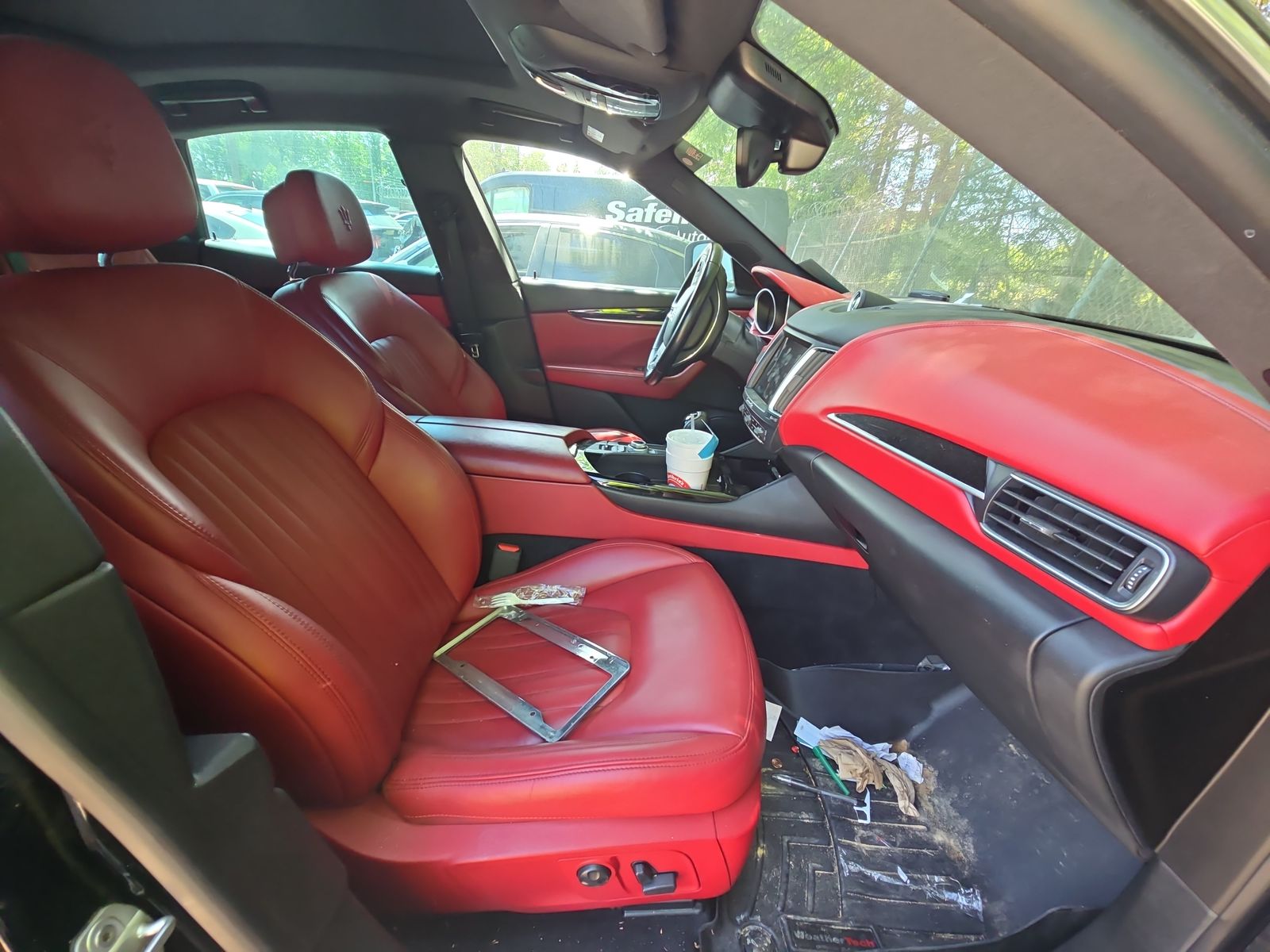 2017 Maserati Levante Base AWD